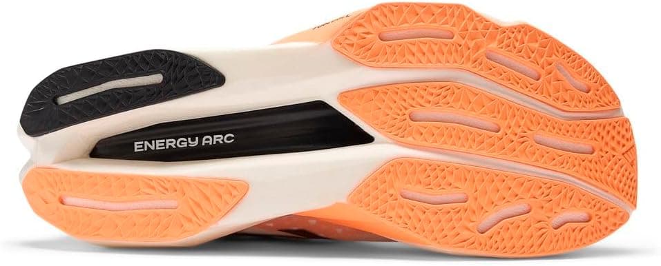 کفش دویدن مردانه New Balance Fuelcell Supercomp Elite V4 کفش دویدن مردانه New Balance Fuelcell Supercomp Elite V4