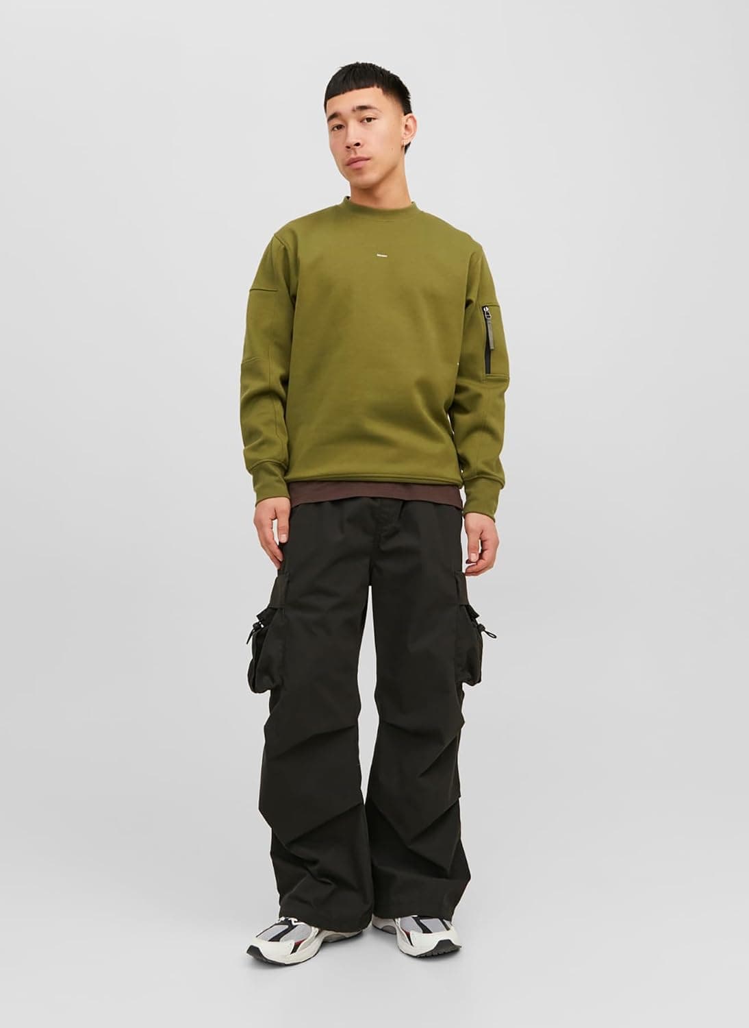 سوئیشرت مردانه JACK & JONES یقه گرد مدل 5003051968 سوئیشرت مردانه JACK & JONES یقه گرد مدل 5003051968