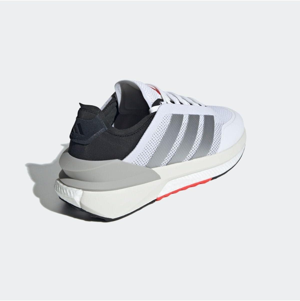 کفش روزمره یونیسکس adidas مدل Avryn IE2645 سفید کفش روزمره یونیسکس adidas مدل Avryn IE2645 سفید