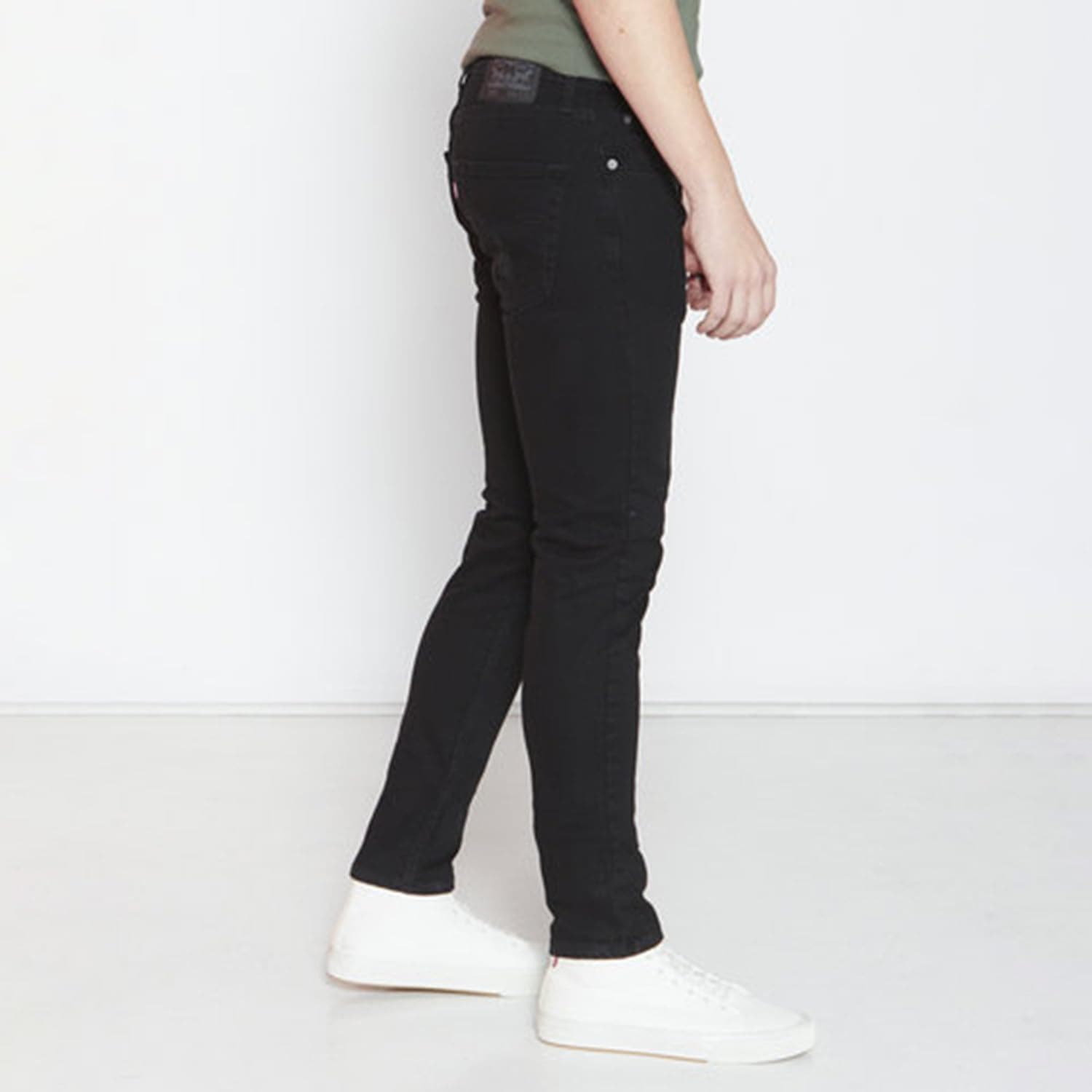 شلوار جین مردانه Levi's مدل 512 اسلیم تیپر شلوار جین مردانه Levi's مدل 512 اسلیم تیپر