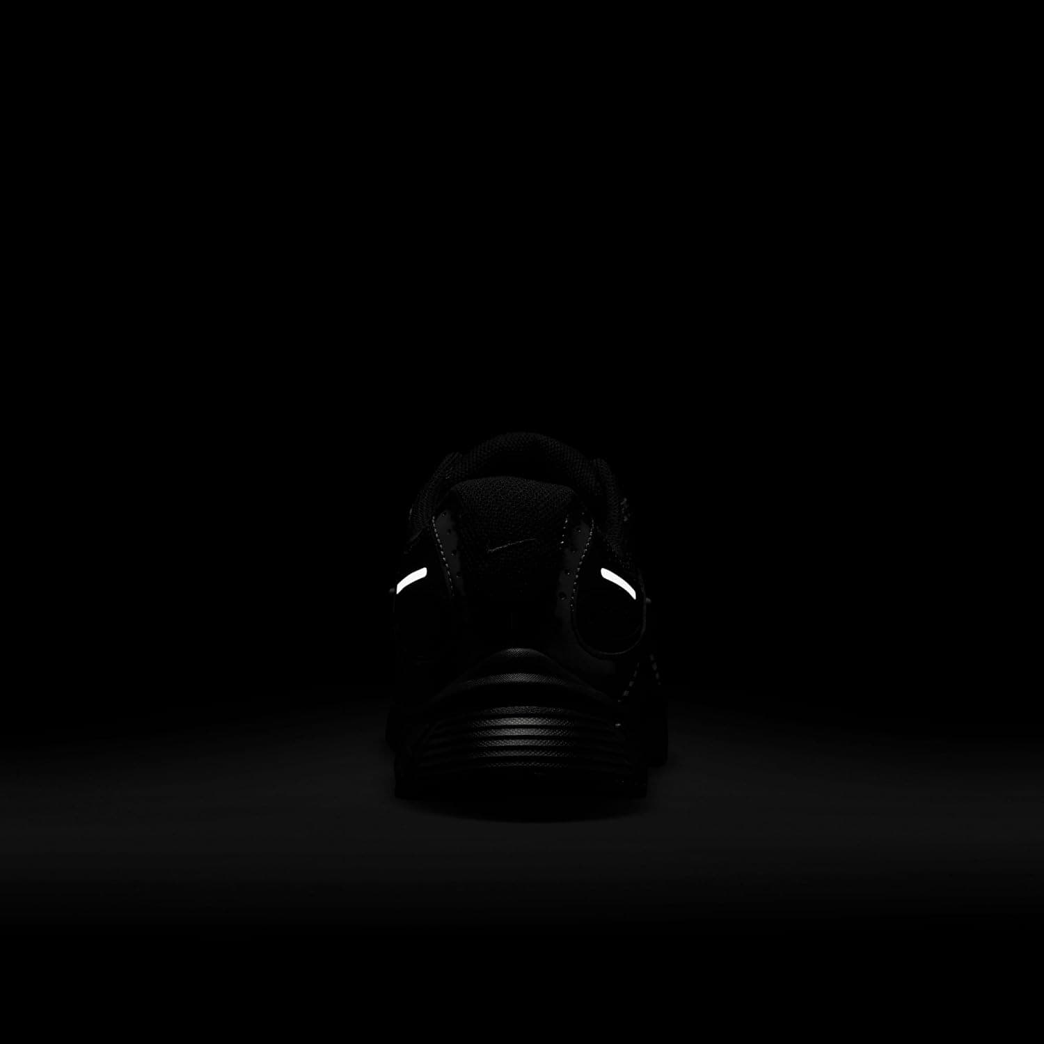 کفش ورزشی مردانه Nike V5 RNR کفش ورزشی مردانه Nike V5 RNR