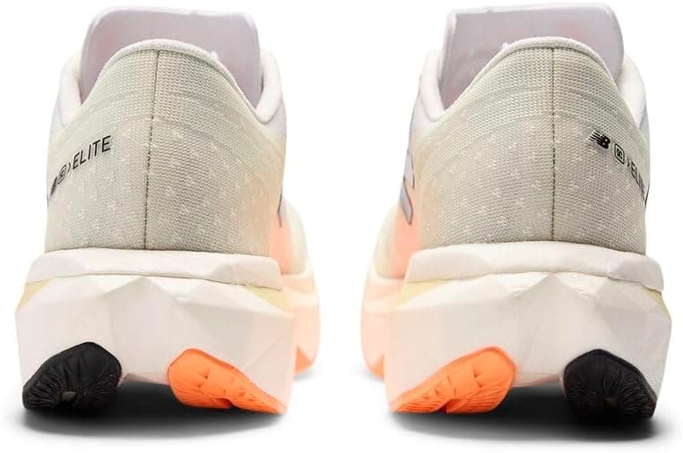 کفش دویدن مردانه New Balance Fuelcell Supercomp Elite V4 کفش دویدن مردانه New Balance Fuelcell Supercomp Elite V4