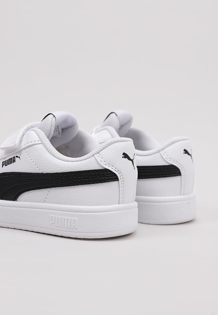 کفش ورزشی یونیسکس بچگانه PUMA مدل Rickie Classic V PS کفش ورزشی یونیسکس بچگانه PUMA مدل Rickie Classic V PS