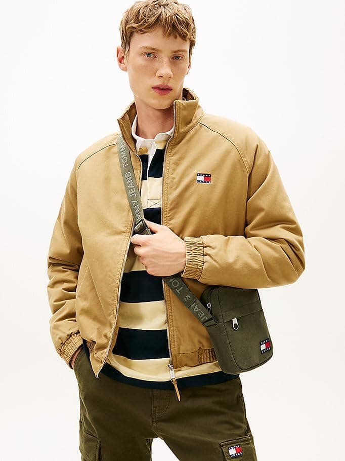 کیف رودوشی روزمره Tommy Hilfiger مدل AM0AM13888 کیف رودوشی روزمره Tommy Hilfiger مدل AM0AM13888