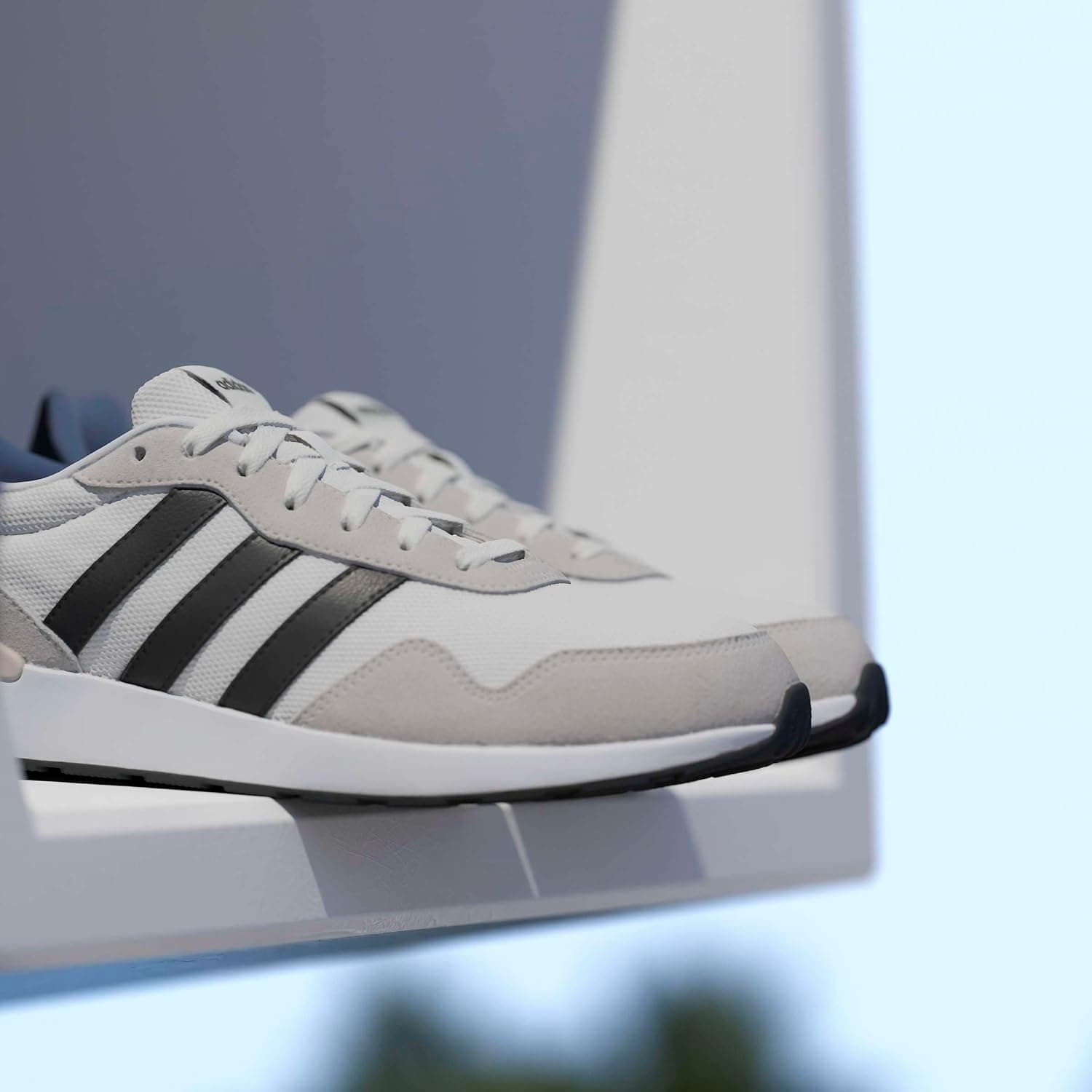 کفش مردانه adidas مدل Run 60s 4.0 مشکی سایز 10 کفش مردانه adidas مدل Run 60s 4.0 مشکی سایز 10
