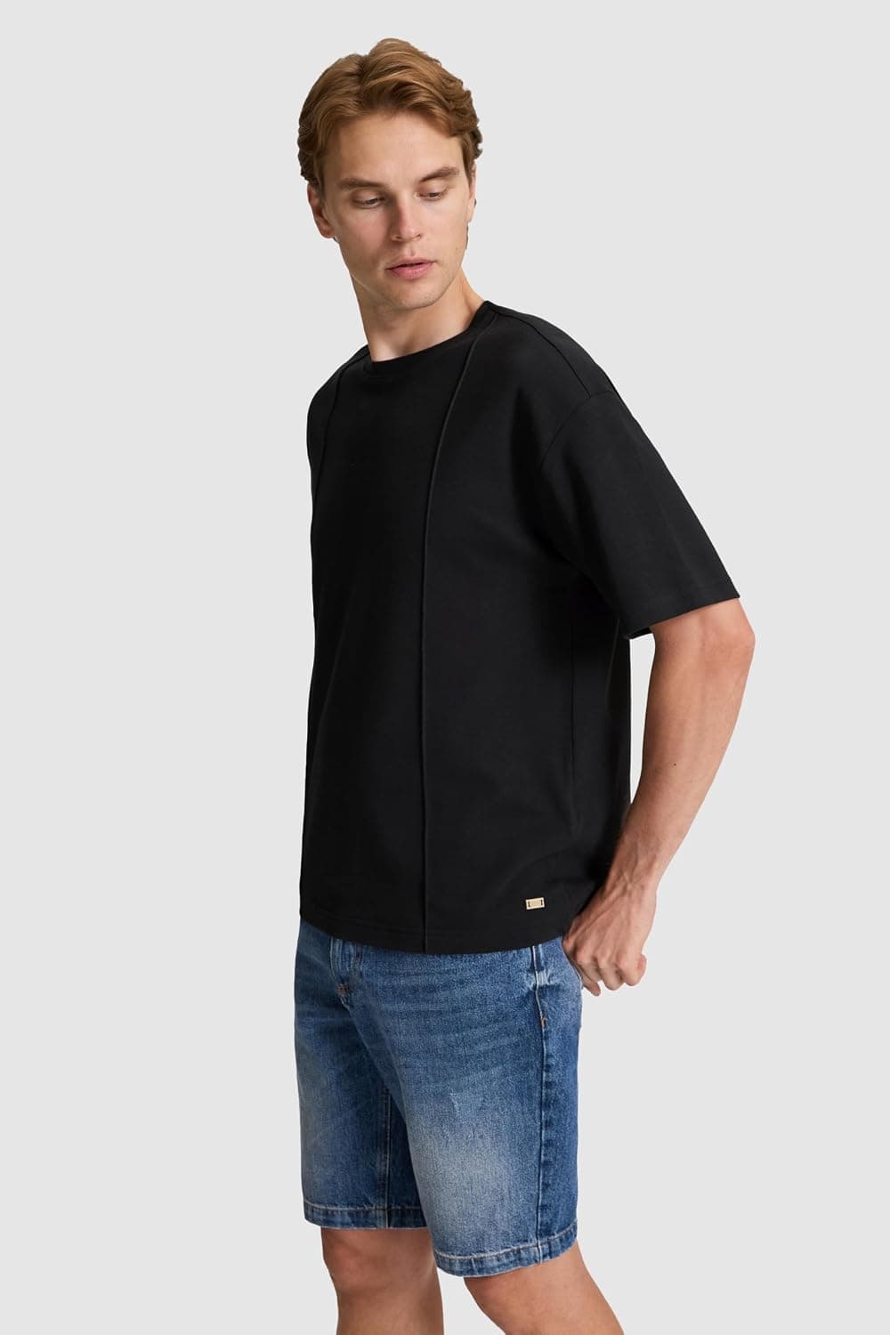 تیشرت مردانه U.S. POLO ASSN. نخی طوسی روشن یقه گرد جیب زیپدار مدل 50326947 VR001 تیشرت مردانه U.S. POLO ASSN. نخی طوسی روشن یقه گرد جیب زیپدار مدل 50326947 VR001