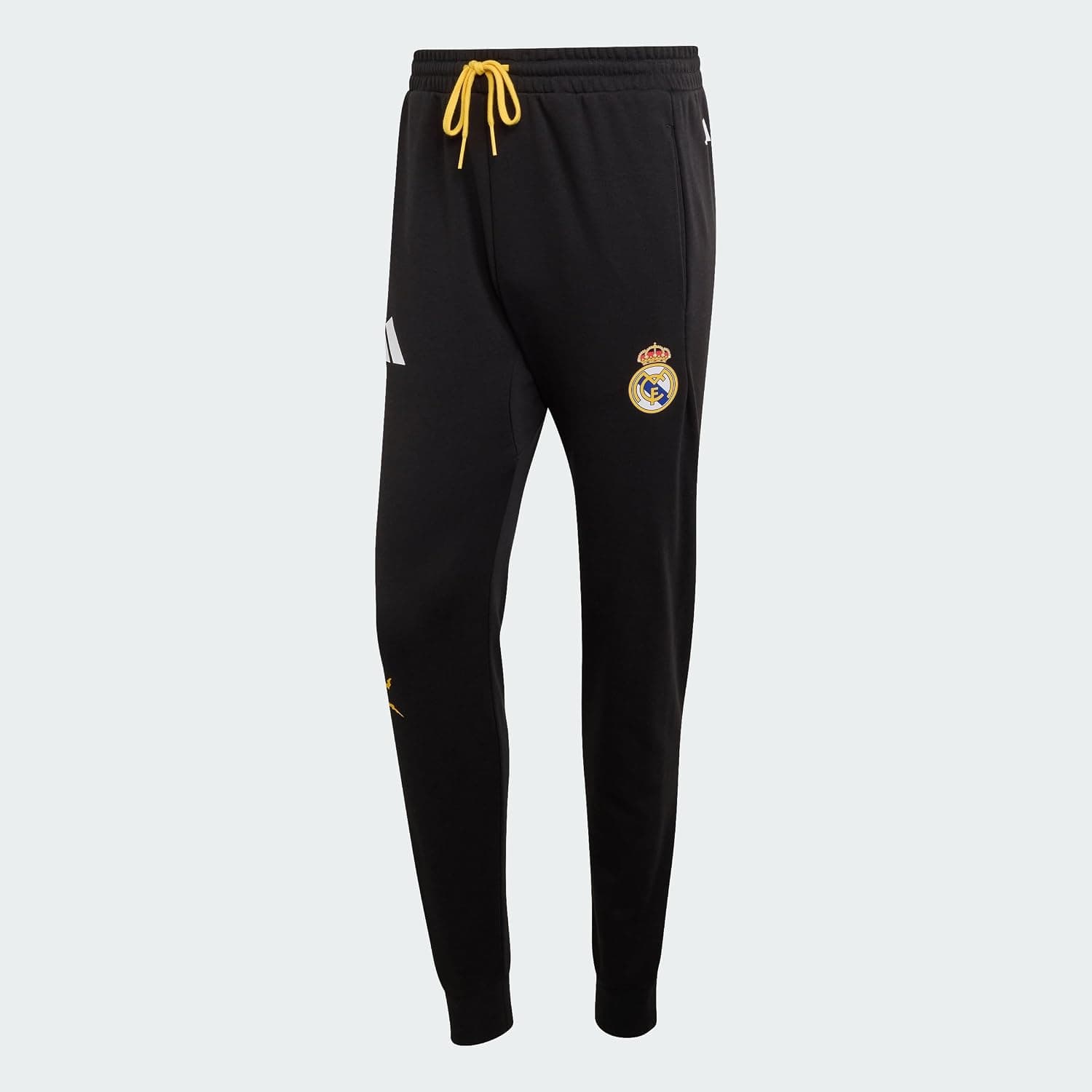 شلوار گرمکن مردانه adidas روزمره Real Marvel مشکی مدل KB4396 شلوار گرمکن مردانه adidas روزمره Real Marvel مشکی مدل KB4396