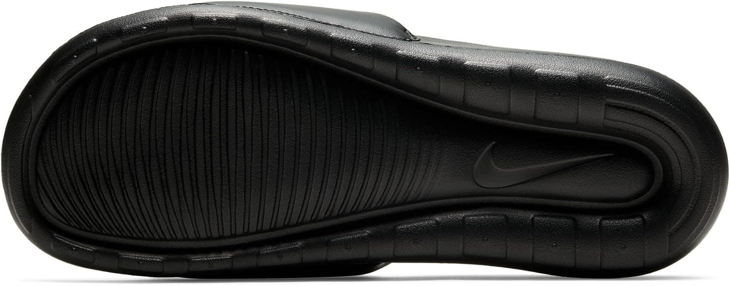 دمپایی مردانه Nike Victori One طرحدار دمپایی مردانه Nike Victori One طرحدار
