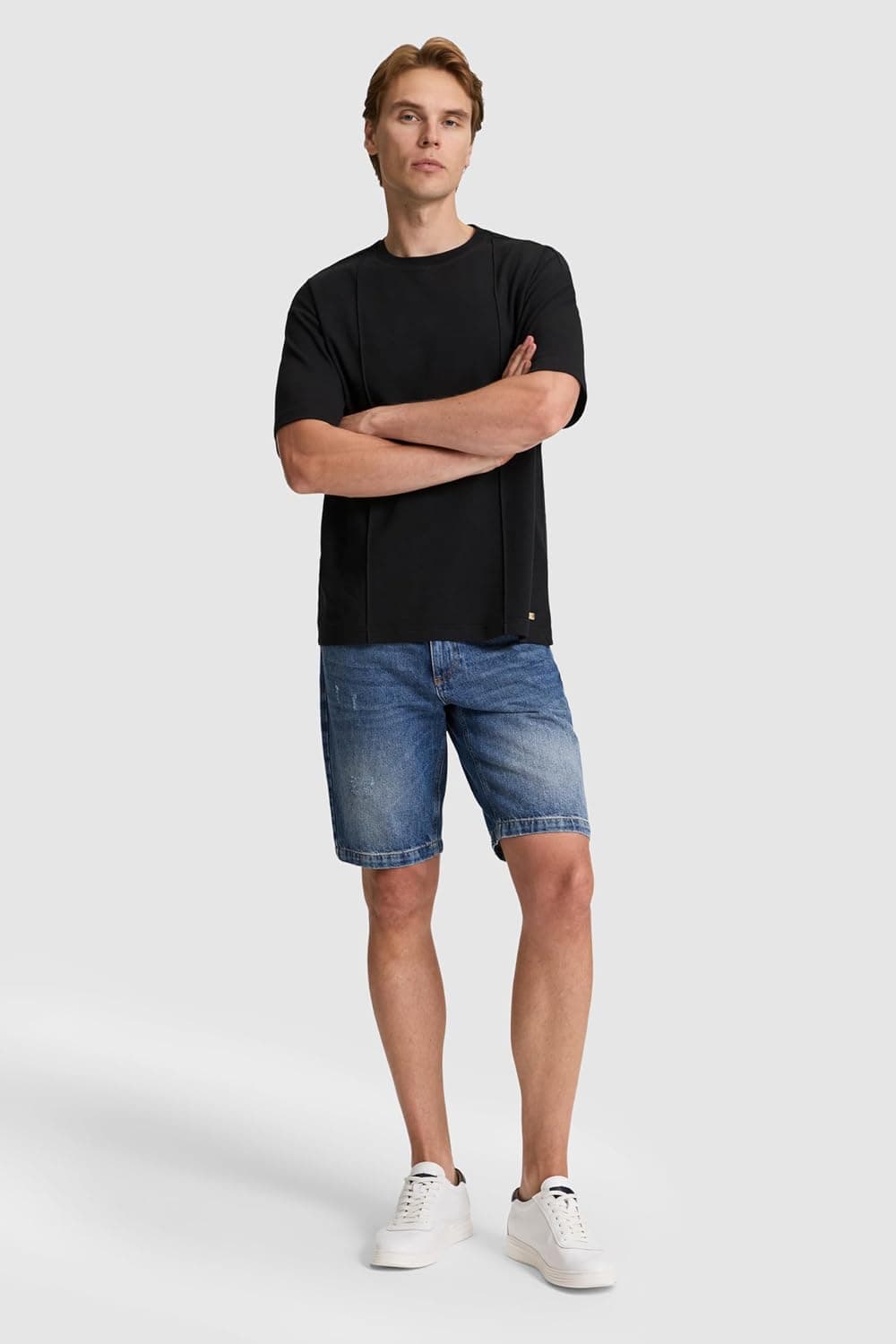 تیشرت مردانه U.S. POLO ASSN. نخی طوسی روشن یقه گرد جیب زیپدار مدل 50326947 VR001 تیشرت مردانه U.S. POLO ASSN. نخی طوسی روشن یقه گرد جیب زیپدار مدل 50326947 VR001