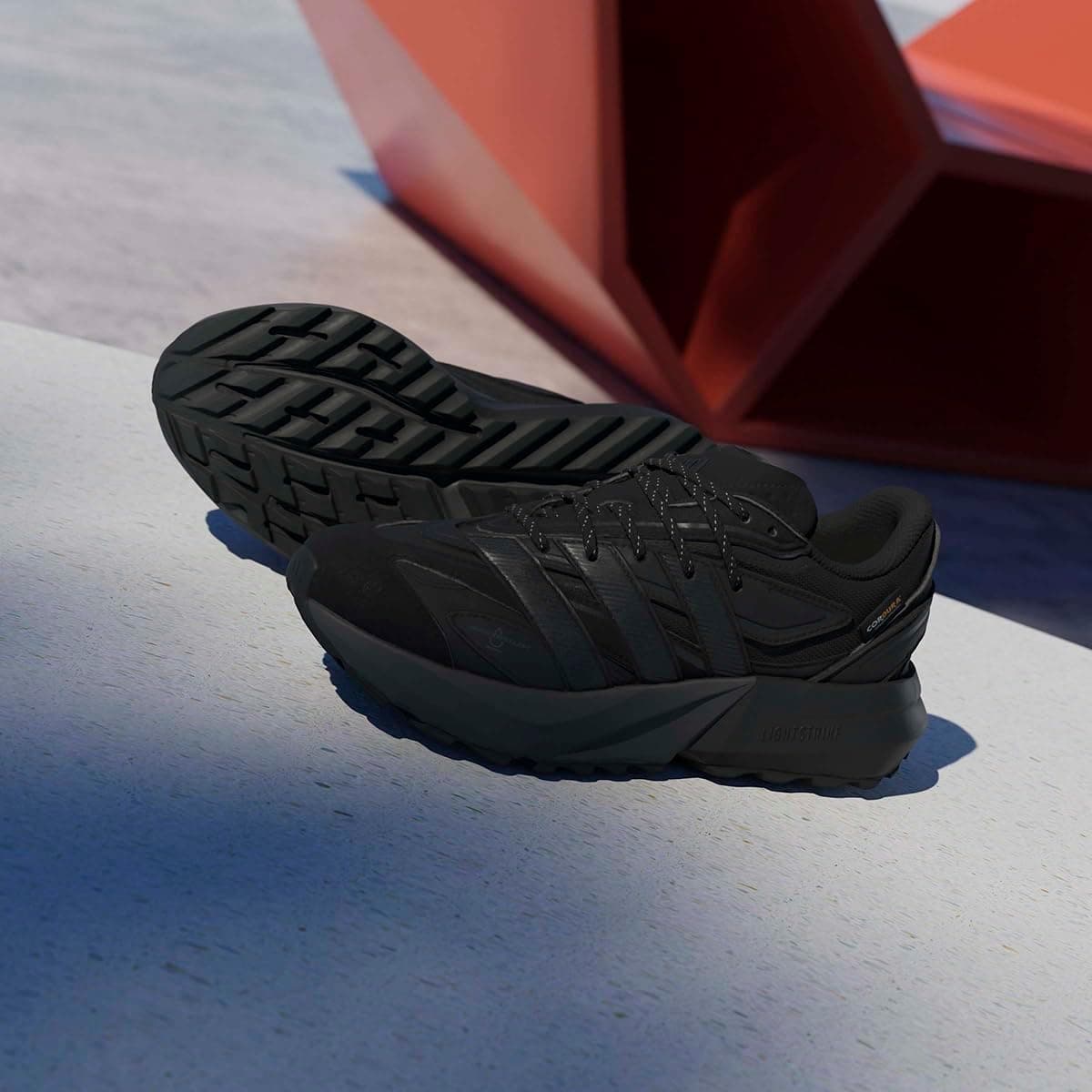 کفش ورزشی روزمره مردانه adidas Lightblaze ATR کفش ورزشی روزمره مردانه adidas Lightblaze ATR