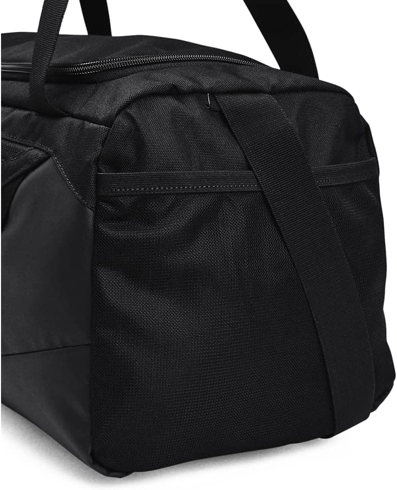 کیف استوانهای Under Armour مدل UA Undeniable 5.0 XS کیف استوانهای Under Armour مدل UA Undeniable 5.0 XS