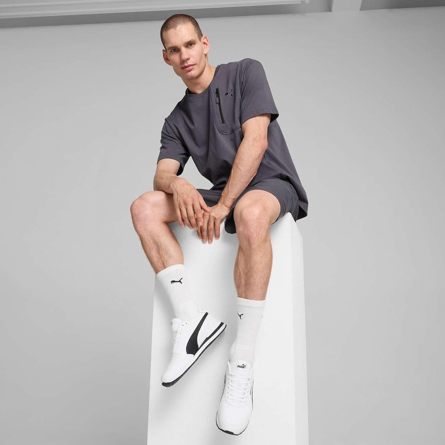کفش ورزشی یونیسکس بزرگسال PUMA مدل ST Runner v4 کفش ورزشی یونیسکس بزرگسال PUMA مدل ST Runner v4