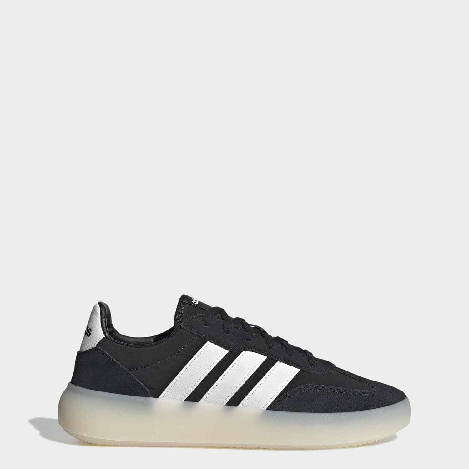 کفش زنانه adidas BARREDA DECODE با زیره کوتاه مدل کفش زنانه adidas BARREDA DECODE با زیره کوتاه مدل