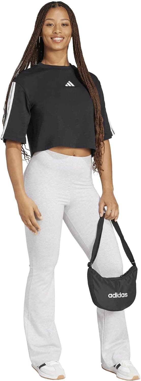 تیشرت زنانه adidas Essentials 3-Stripes نخی گشاد تیشرت زنانه adidas Essentials 3-Stripes نخی گشاد