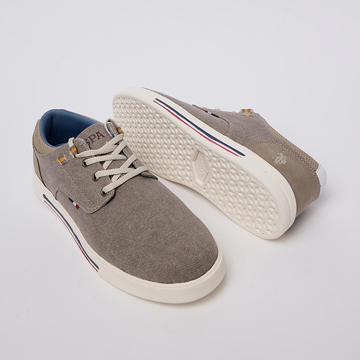 کفش کتانی مردانه U.S. Polo Assn. مدل Flywell ساق کوتاه راحتی کفش کتانی مردانه U.S. Polo Assn. مدل Flywell ساق کوتاه راحتی