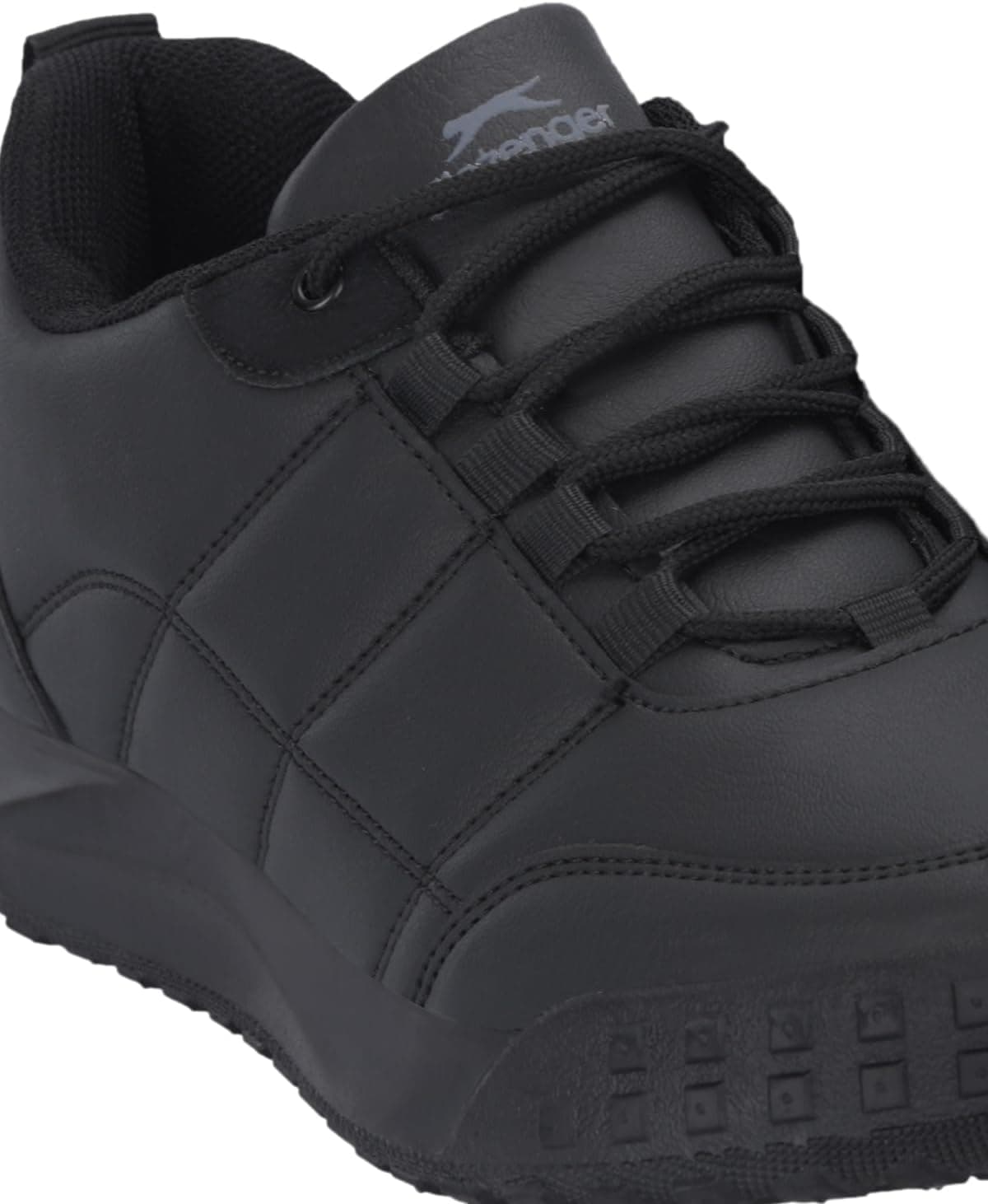 کفش مردانه طبیعتگردی Slazenger مشکی و خاکستری تیره مدل DOOMFOX I کفش مردانه طبیعتگردی Slazenger مشکی و خاکستری تیره مدل DOOMFOX I