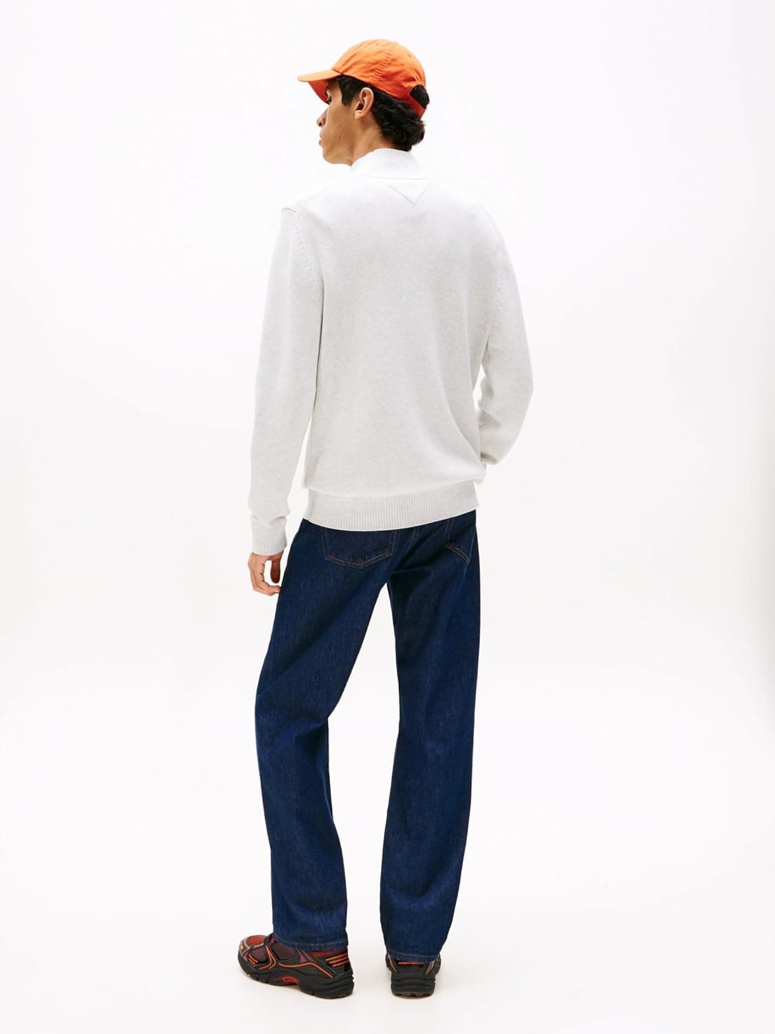 پلیور مردانه Tommy Hilfiger یقه رول مدل TJM SLIM ESS ROLL NCK SWEAT پلیور مردانه Tommy Hilfiger یقه رول مدل TJM SLIM ESS ROLL NCK SWEAT