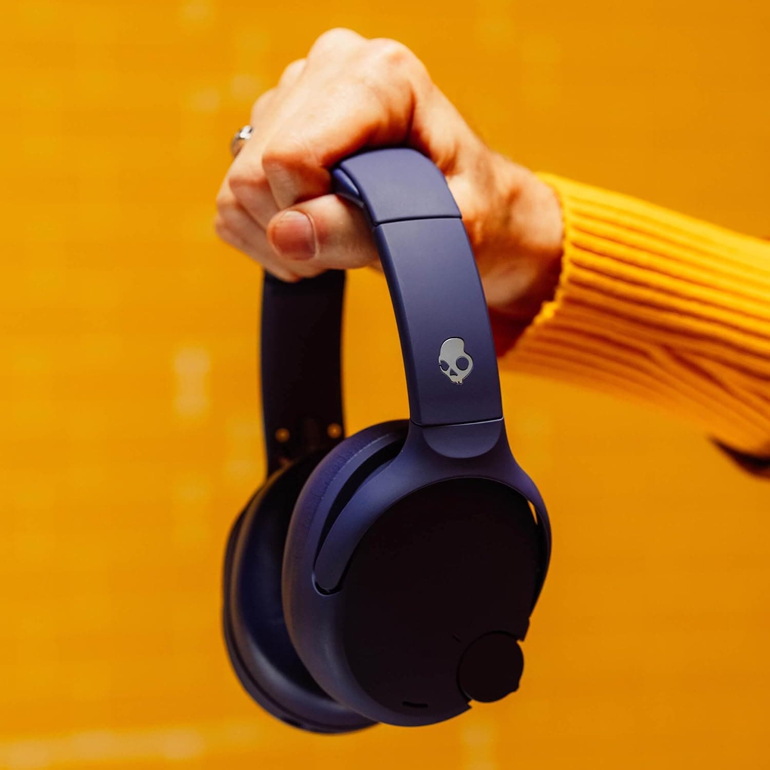 هدفون بیسیم Skullcandy مدل Crusher 720 با باس حسی رنگ آینده هدفون بیسیم Skullcandy مدل Crusher 720 با باس حسی رنگ آینده