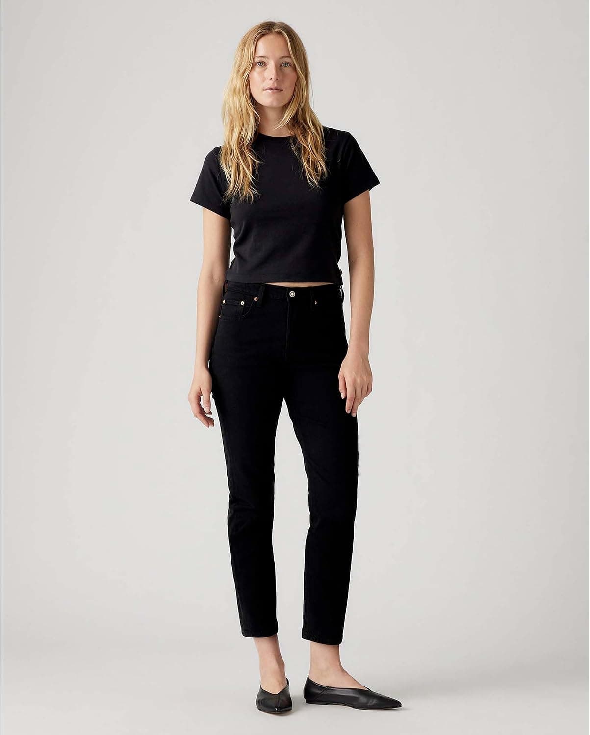 شلوار جین زنانه Levi's کراپ مدل 501 شلوار جین زنانه Levi's کراپ مدل 501