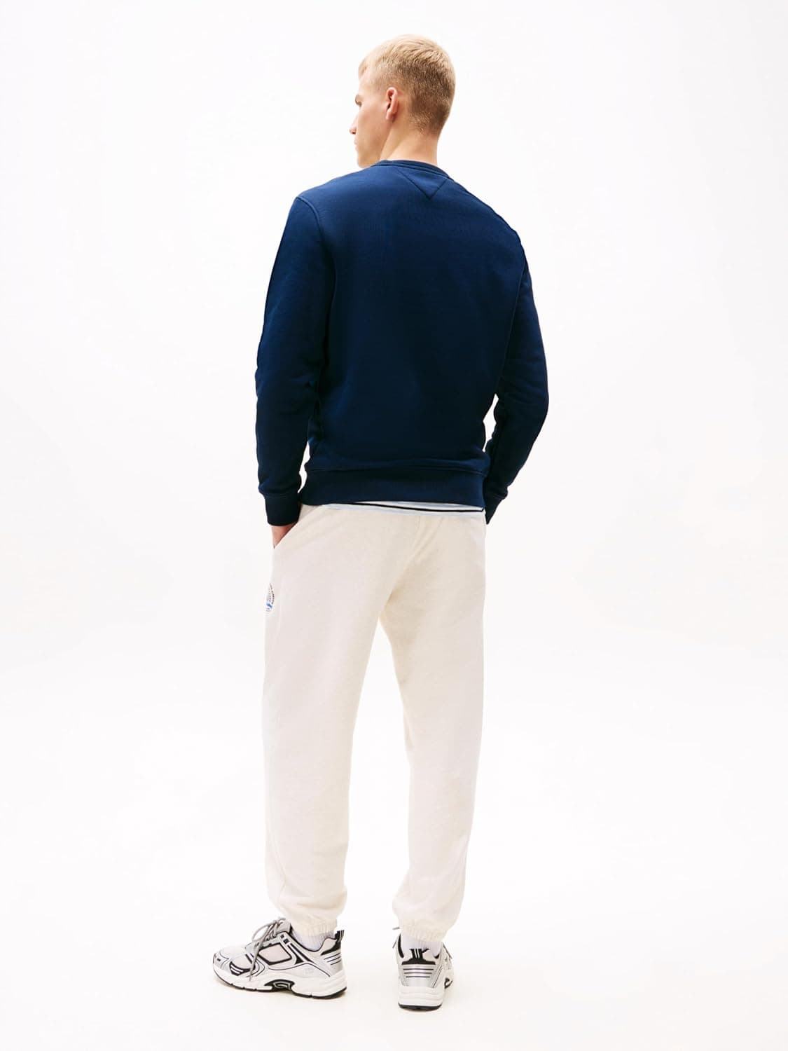 سویشرت مردانه Tommy Hilfiger TJM REG BADGE CREW EXT سویشرت مردانه Tommy Hilfiger TJM REG BADGE CREW EXT