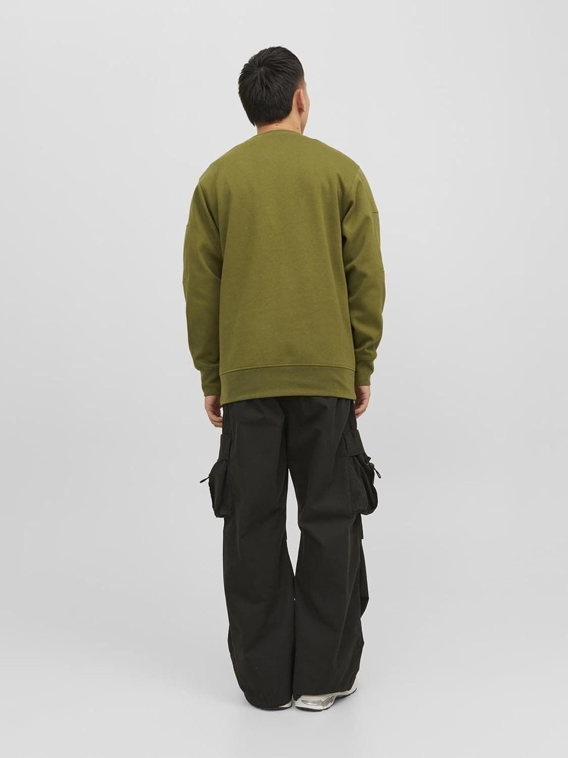 سوئیشرت مردانه JACK & JONES یقه گرد مدل 5003051968 سوئیشرت مردانه JACK & JONES یقه گرد مدل 5003051968