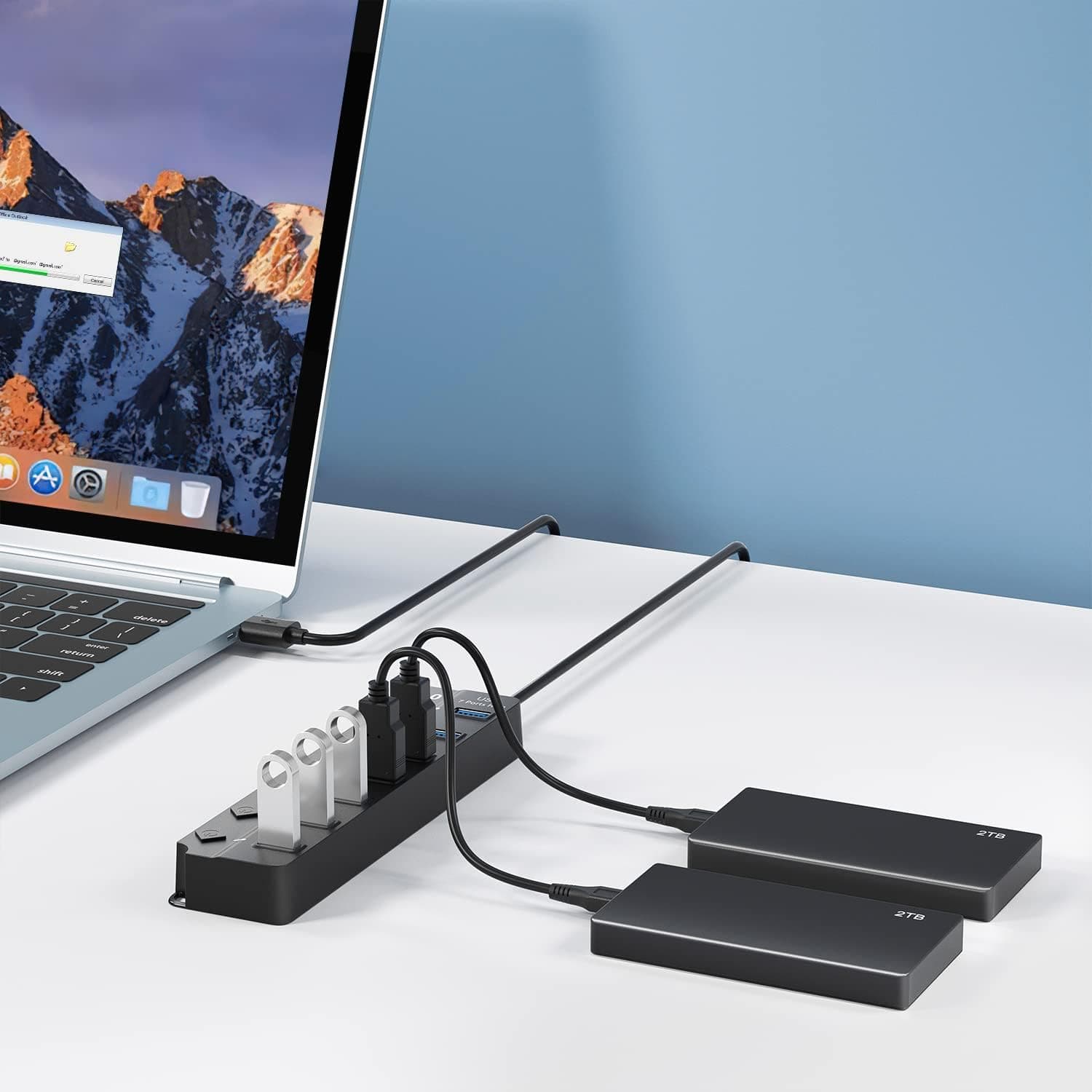 هاب USB Onfinio 3.0 با 7 پورت و کلید روشن/خاموش مجزا و کابل 1m هاب USB Onfinio 3.0 با 7 پورت و کلید روشن/خاموش مجزا و کابل 1m