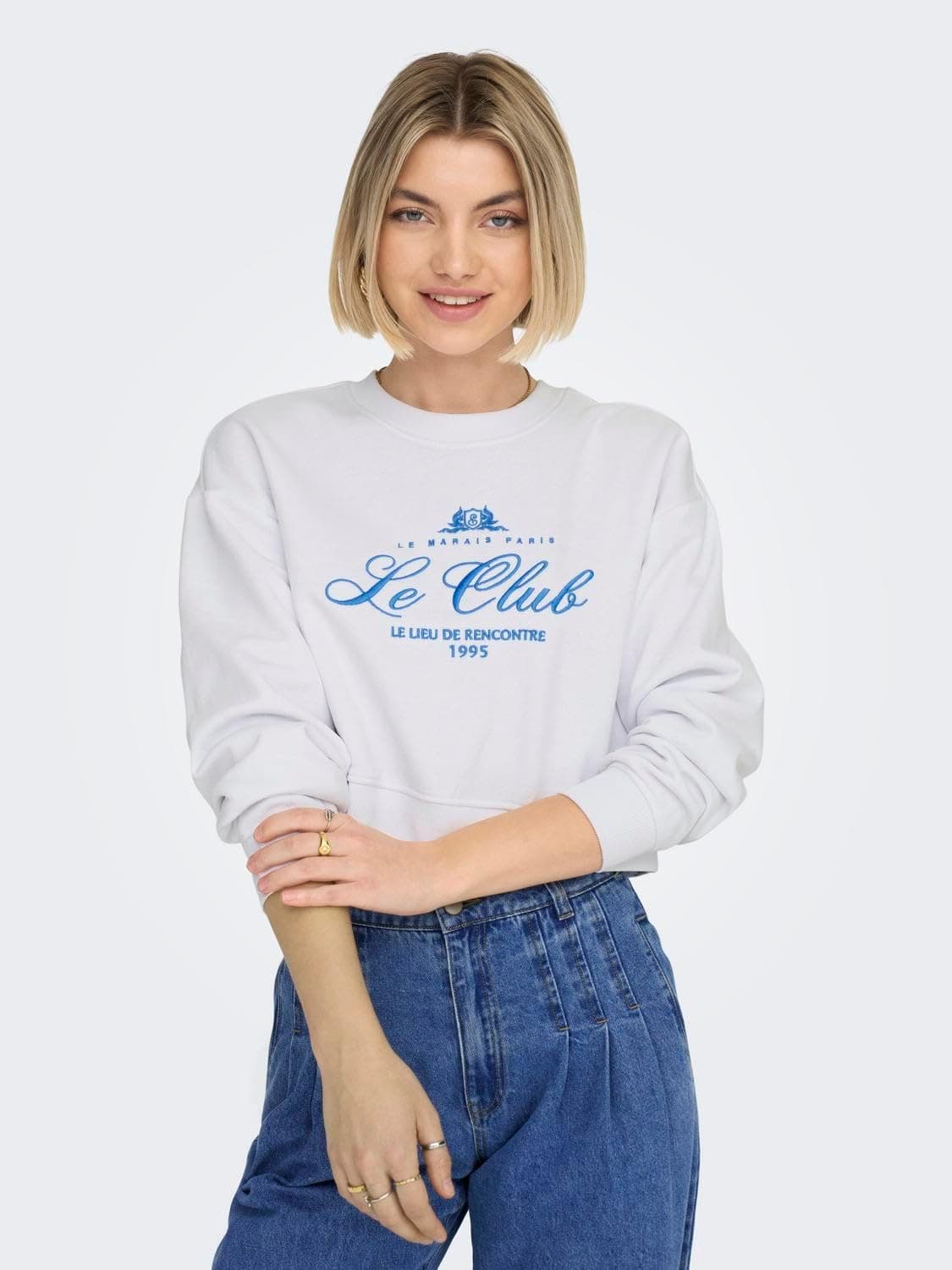 سویشرت زنانه ONLY آستینبلند یقهگرد فیت باکسی مدل ONLYRSA سویشرت زنانه ONLY آستینبلند یقهگرد فیت باکسی مدل ONLYRSA