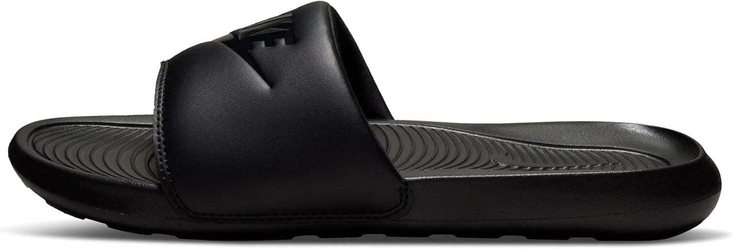 دمپایی مردانه Nike Victori One طرحدار دمپایی مردانه Nike Victori One طرحدار