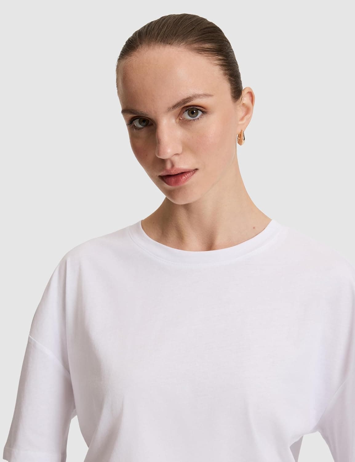 تیشرت زنانه Pierre Cardin سفید مدل 50325455-VR013 تیشرت زنانه Pierre Cardin سفید مدل 50325455-VR013