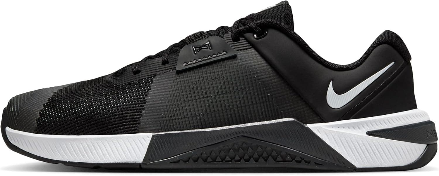 کفش ورزشی مردانه Nike مدل Metcon 10 کفش ورزشی مردانه Nike مدل Metcon 10