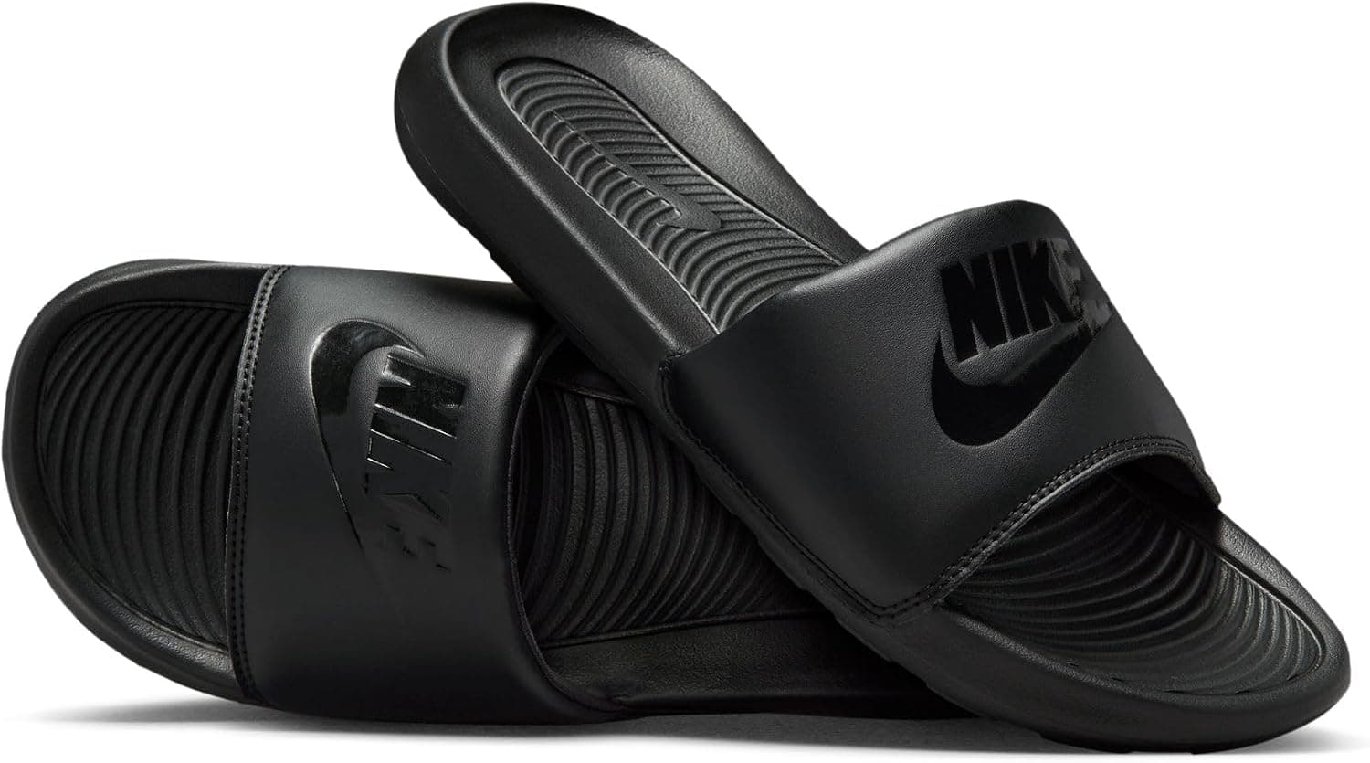 دمپایی مردانه Nike Victori One طرحدار دمپایی مردانه Nike Victori One طرحدار