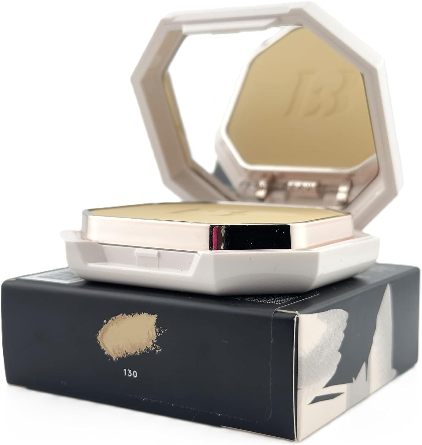 پودر فاند Fenty Beauty مدل Pro Filt’r مات نرم ماندگاری طولانی 130 پودر فاند Fenty Beauty مدل Pro Filt’r مات نرم ماندگاری طولانی 130