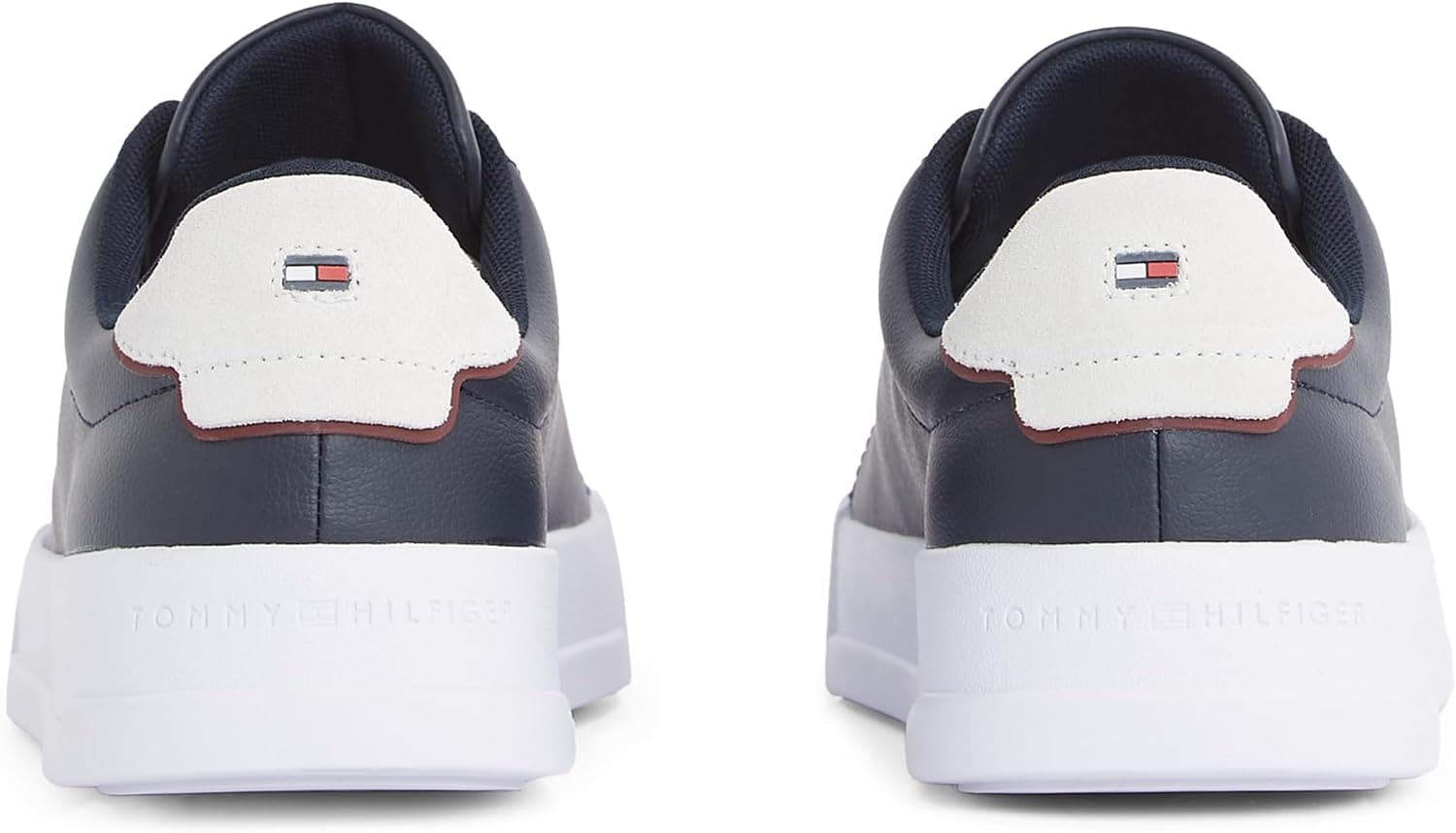 اسنیکر مردانه Tommy Hilfiger چرمی زیره تخت پاشنه با گذار رنگی اکرو اسنیکر مردانه Tommy Hilfiger چرمی زیره تخت پاشنه با گذار رنگی اکرو