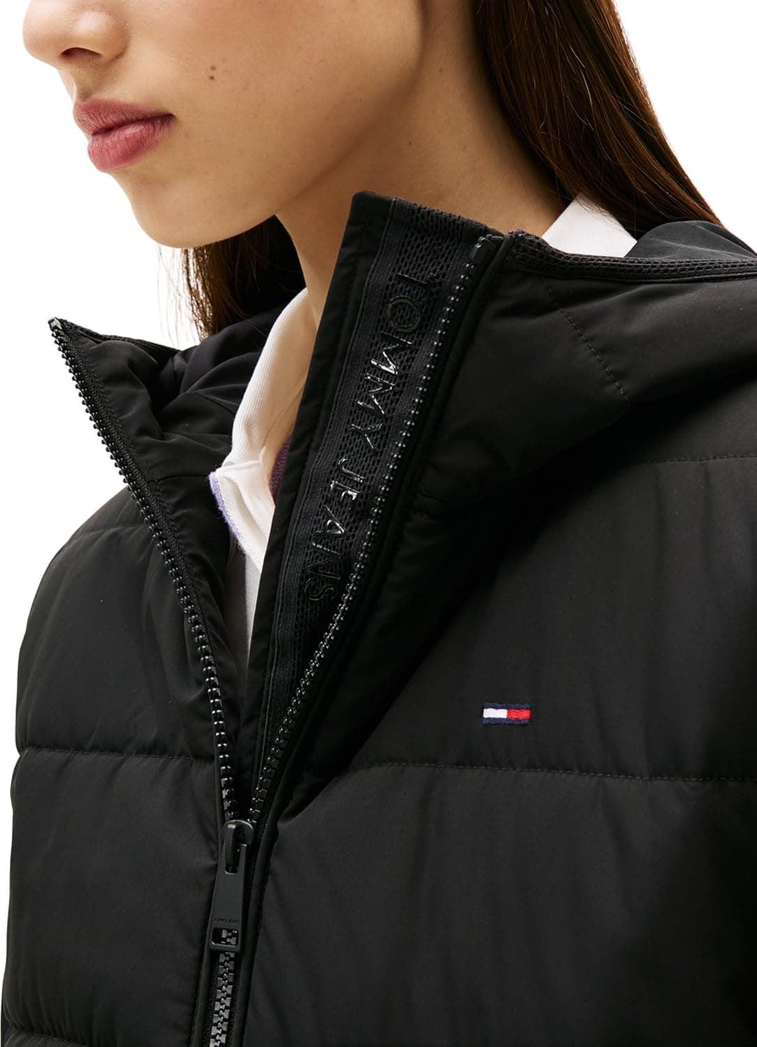 کاپشن زنانه Tommy Jeans مدل TJW SLIM LW HOODED PADDED JACKET کاپشن زنانه Tommy Jeans مدل TJW SLIM LW HOODED PADDED JACKET