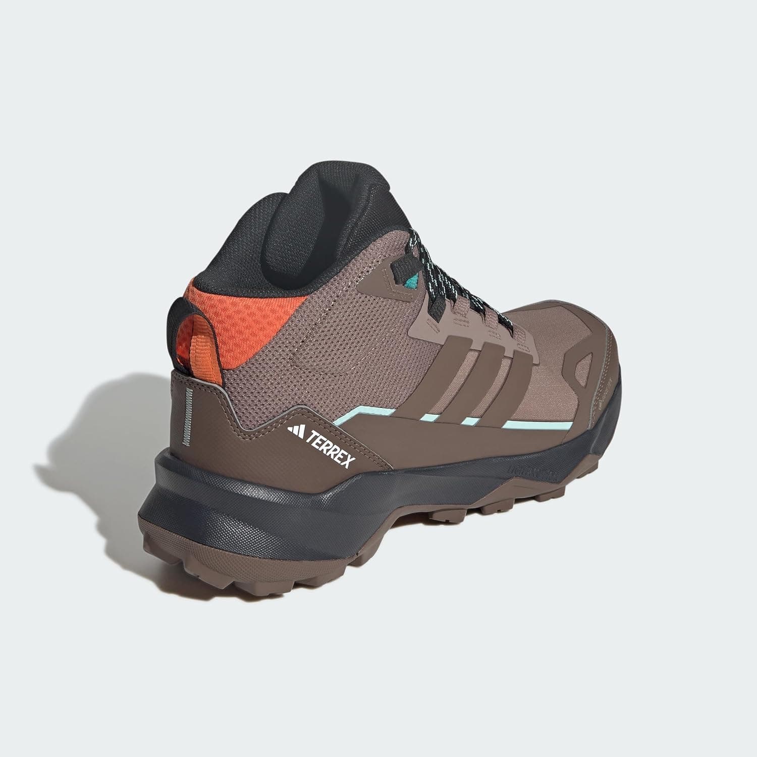 کفش پیادهروی زنانه adidas TERREX مدل SKYCHASER AX5 W کفش پیادهروی زنانه adidas TERREX مدل SKYCHASER AX5 W