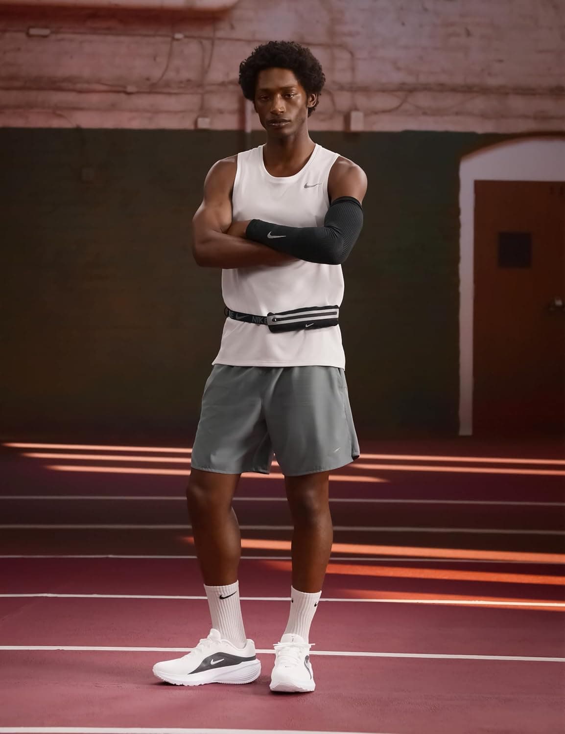 کفش مردانه Nike مدل Downshifter 14 کفش مردانه Nike مدل Downshifter 14