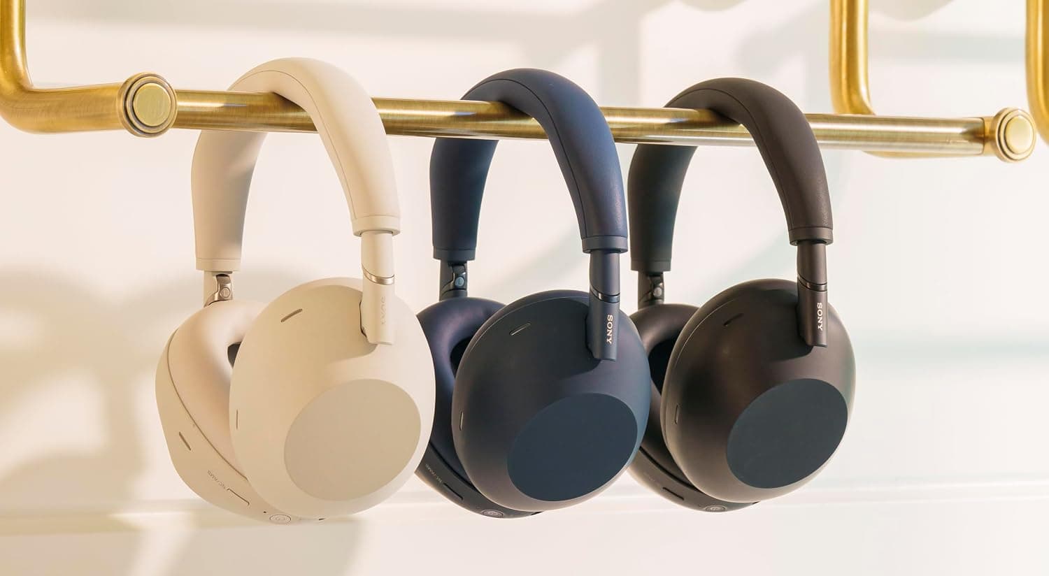 هدفون بیسیم حذف نویز Sony با 12 میکروفون مشکی مدل WH-1000XM6 هدفون بیسیم حذف نویز Sony با 12 میکروفون مشکی مدل WH-1000XM6