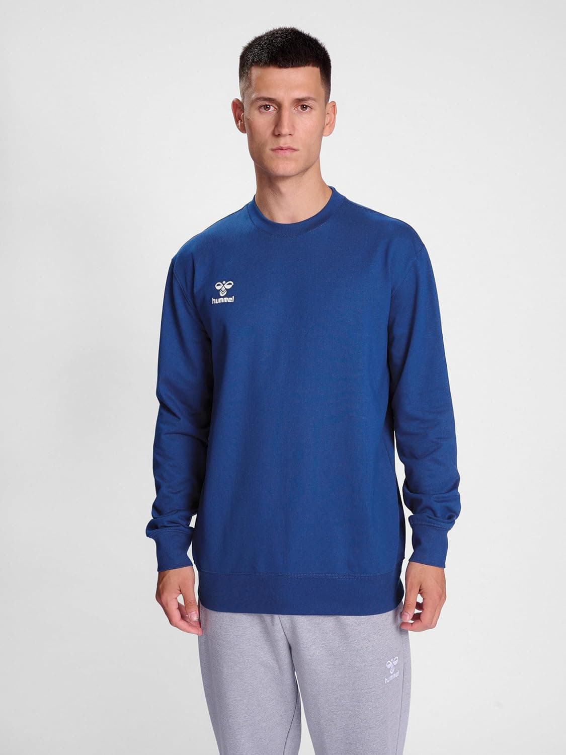 سوئیشرت یونیسکس بزرگسال hummel مدل Hmlgo 2.0 سوئیشرت یونیسکس بزرگسال hummel مدل Hmlgo 2.0