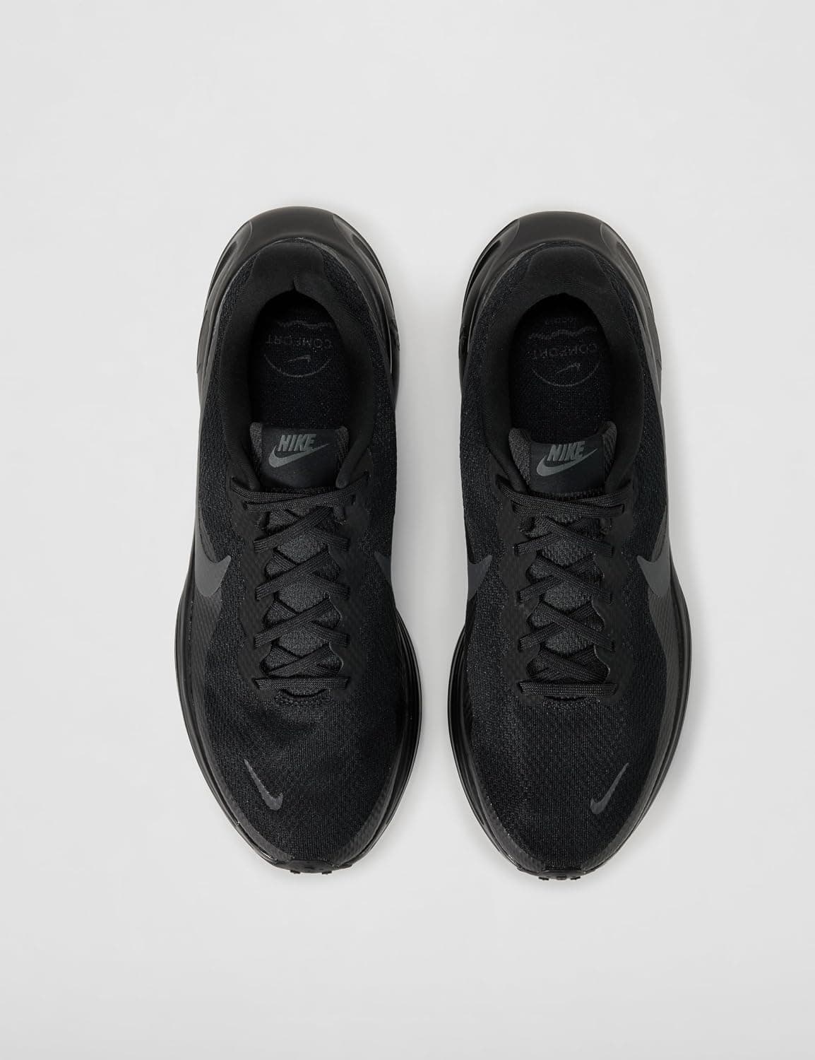 کفش دویدن جادهای مردانه Nike مدل Revolution 8 کفش دویدن جادهای مردانه Nike مدل Revolution 8