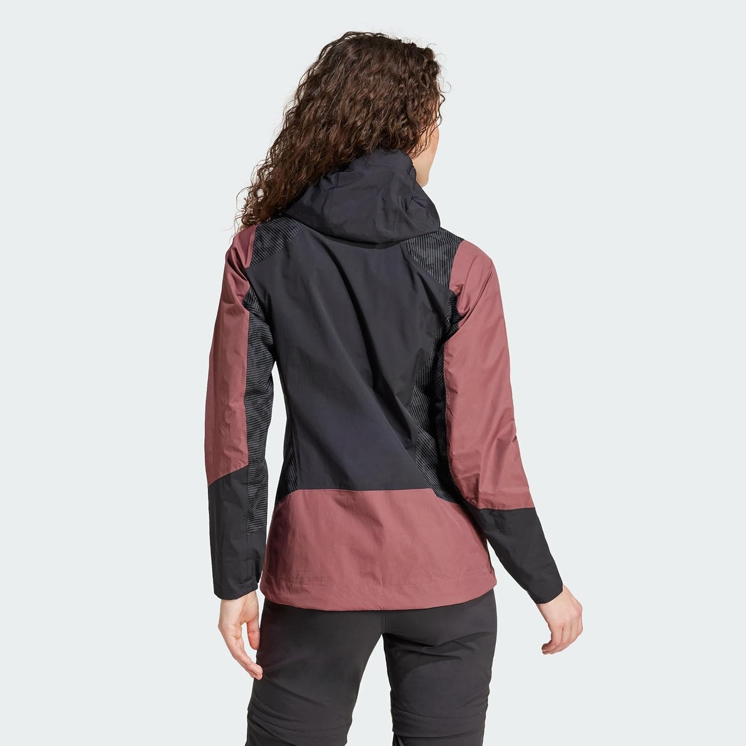 بادگیر زنانه adidas Terrex Xperior Hybrid Rain.Rdy بادگیر زنانه adidas Terrex Xperior Hybrid Rain.Rdy