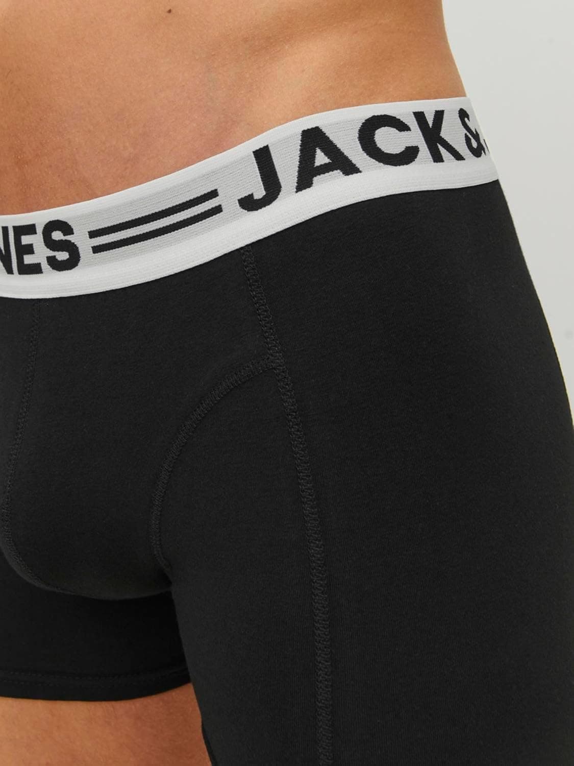 باکسر مردانه JACK & JONES بسته 3 تایی باکسر مردانه JACK & JONES بسته 3 تایی