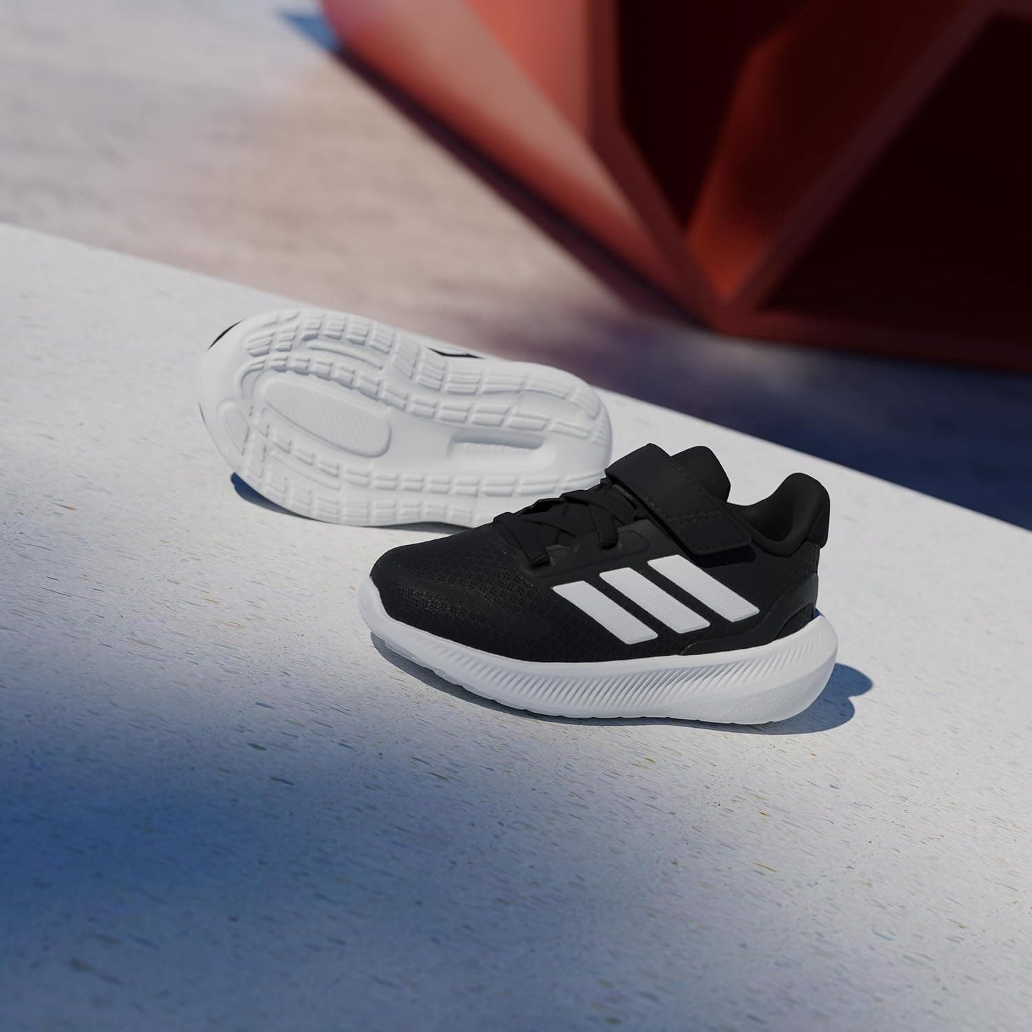 کفش ورزشی یونیسکس بزرگسال adidas RUNFALCON 5 EL C کفش ورزشی یونیسکس بزرگسال adidas RUNFALCON 5 EL C