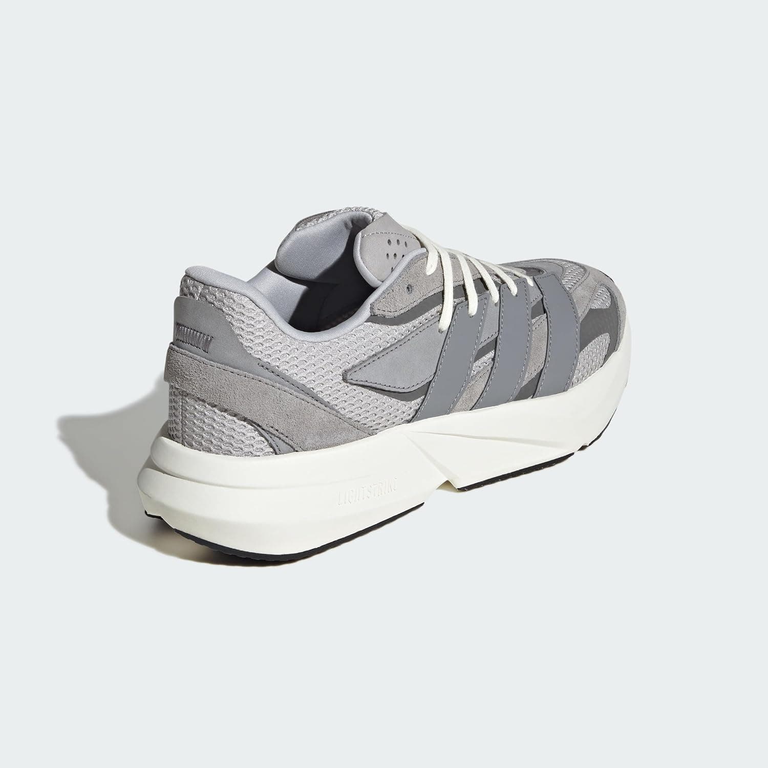 کفش روزمره مردانه adidas مدل Lightblaze کفش روزمره مردانه adidas مدل Lightblaze