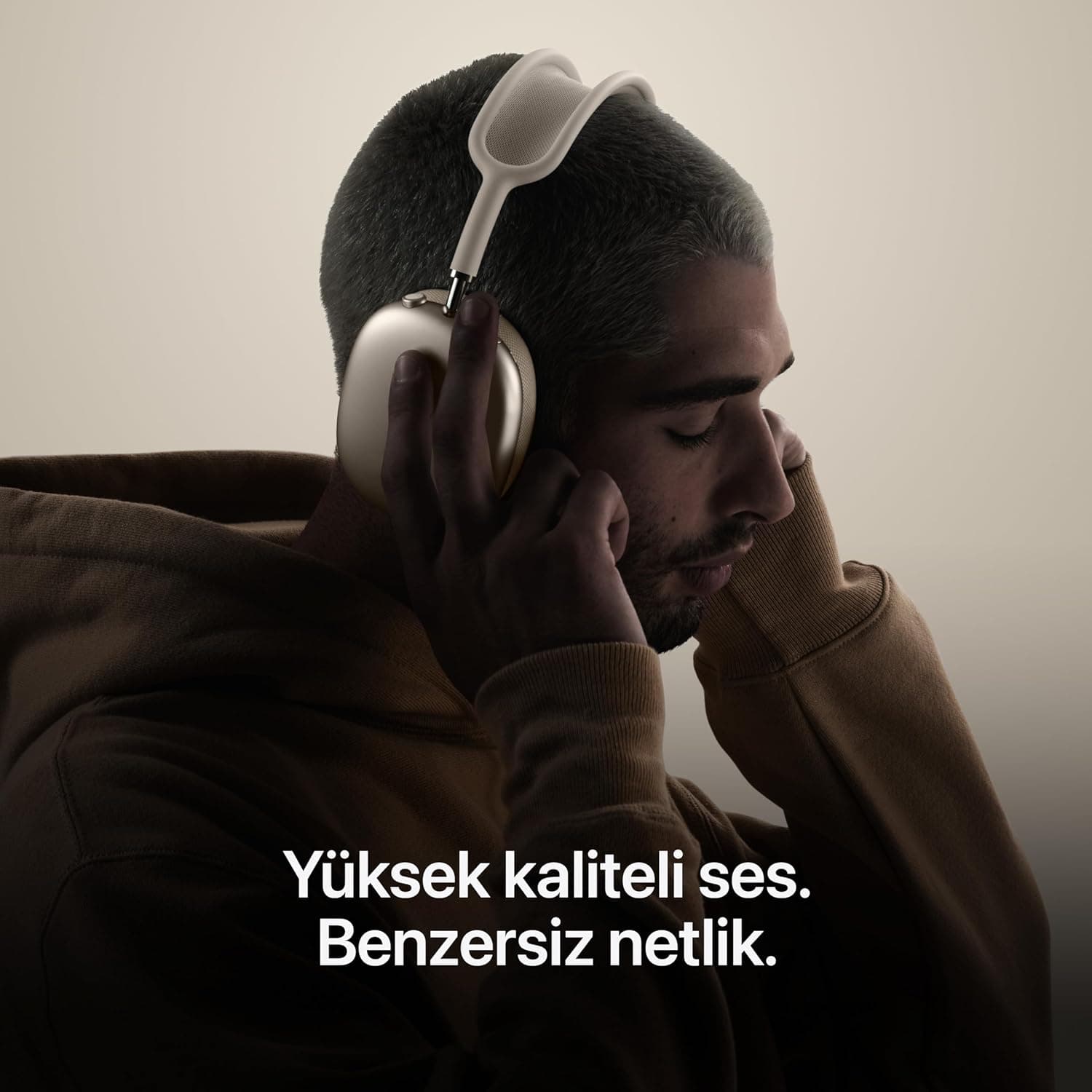 هدفون بیسیم Apple مدل AirPods Max 2 با حذف نویز فعال آبی هدفون بیسیم Apple مدل AirPods Max 2 با حذف نویز فعال آبی