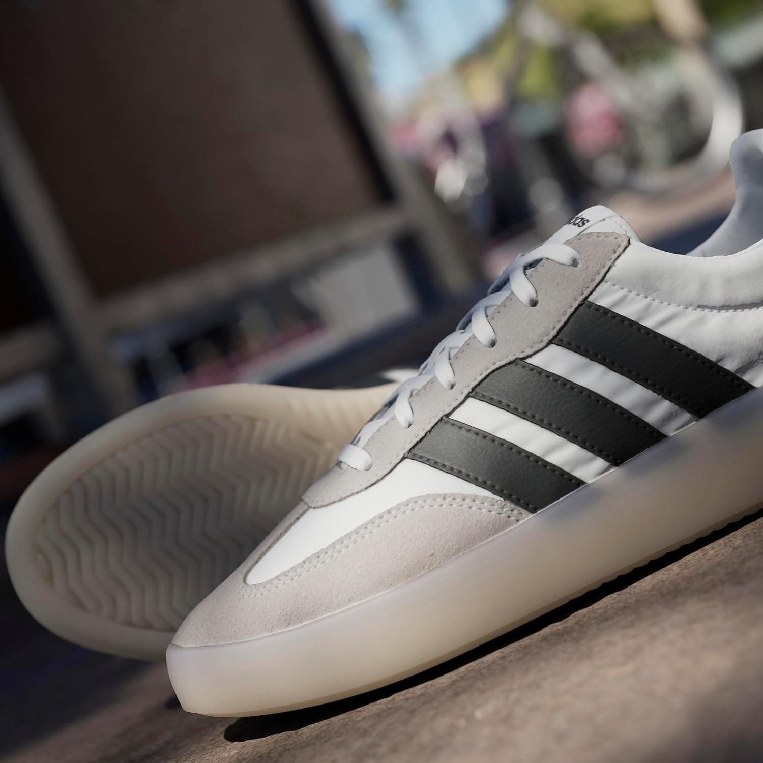 کفش ورزشی مردانه adidas مدل Barreda Decode کفش ورزشی مردانه adidas مدل Barreda Decode