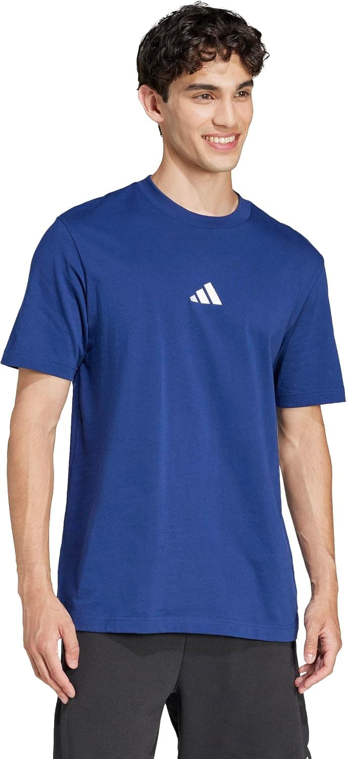 تیشرت مردانه adidas Essentials با لوگوی کوچک و پارچه سینگل جرسی تیشرت مردانه adidas Essentials با لوگوی کوچک و پارچه سینگل جرسی