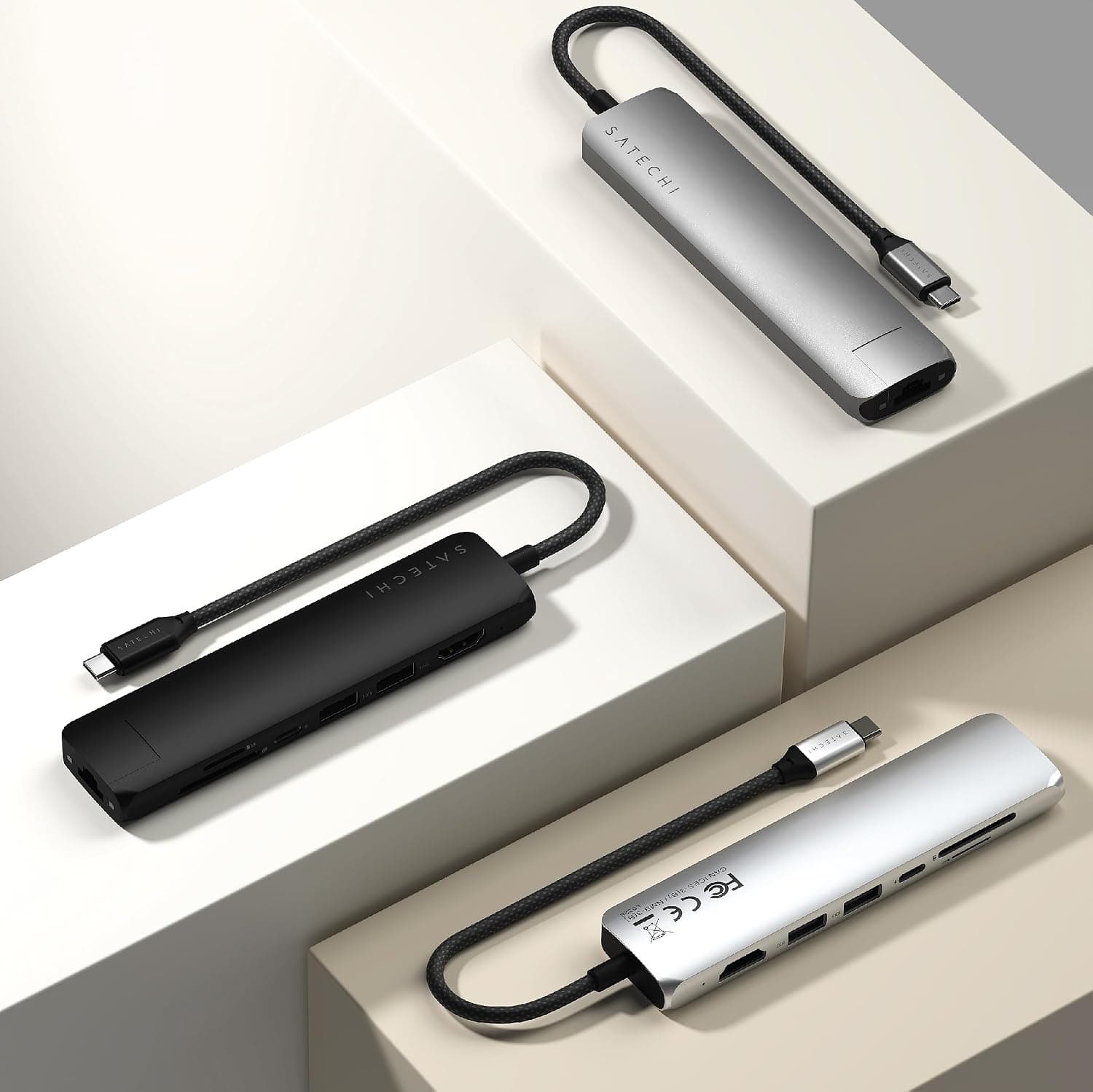 هاب USB-C هفتپورت Satechi با اترنت، HDMI مدل 4K@60Hz، نقرهای هاب USB-C هفتپورت Satechi با اترنت، HDMI مدل 4K@60Hz، نقرهای