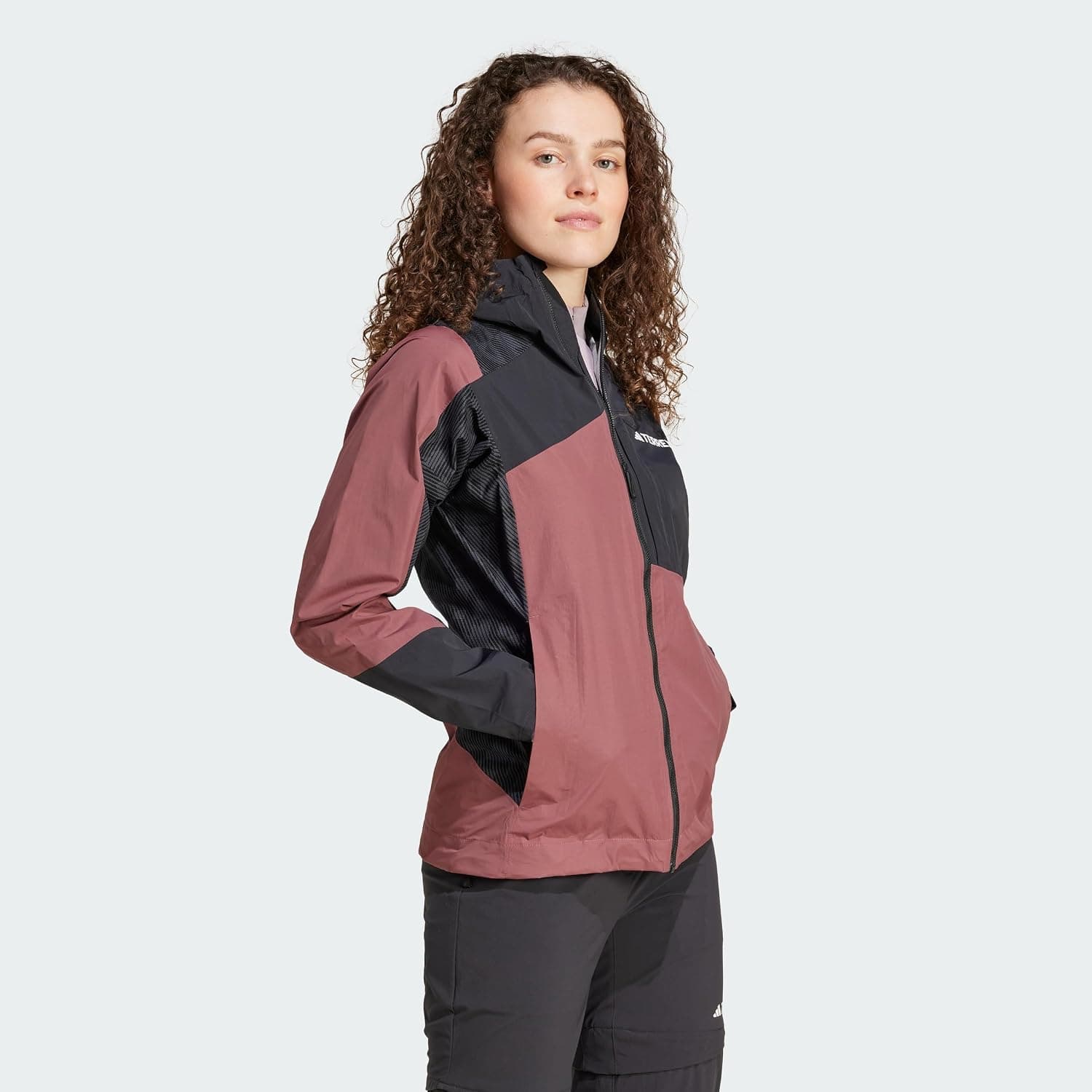 بادگیر زنانه adidas Terrex Xperior Hybrid Rain.Rdy بادگیر زنانه adidas Terrex Xperior Hybrid Rain.Rdy