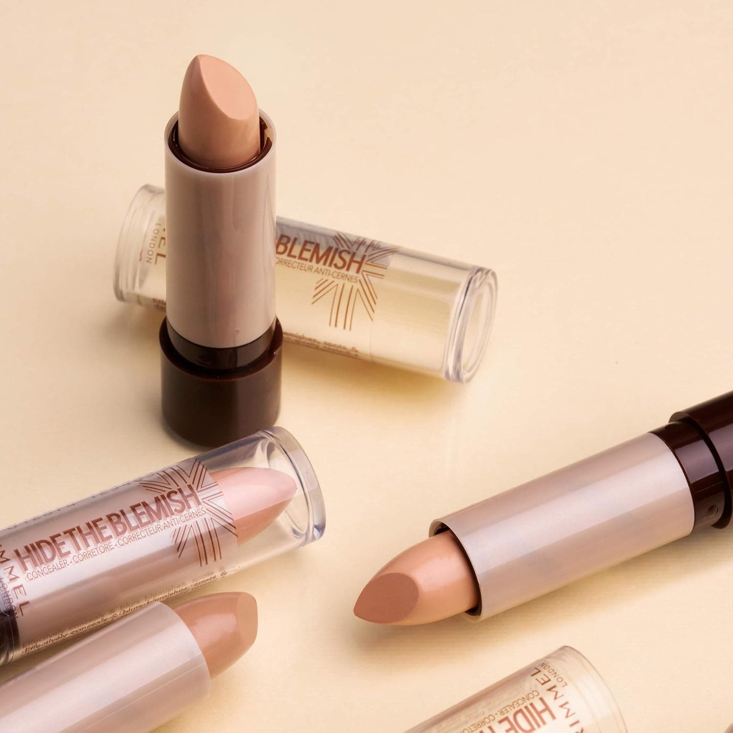 کانسیلر Rimmel مدل Hide The Blemish رنگ عسلی ملایم 4.5g کانسیلر Rimmel مدل Hide The Blemish رنگ عسلی ملایم 4.5g