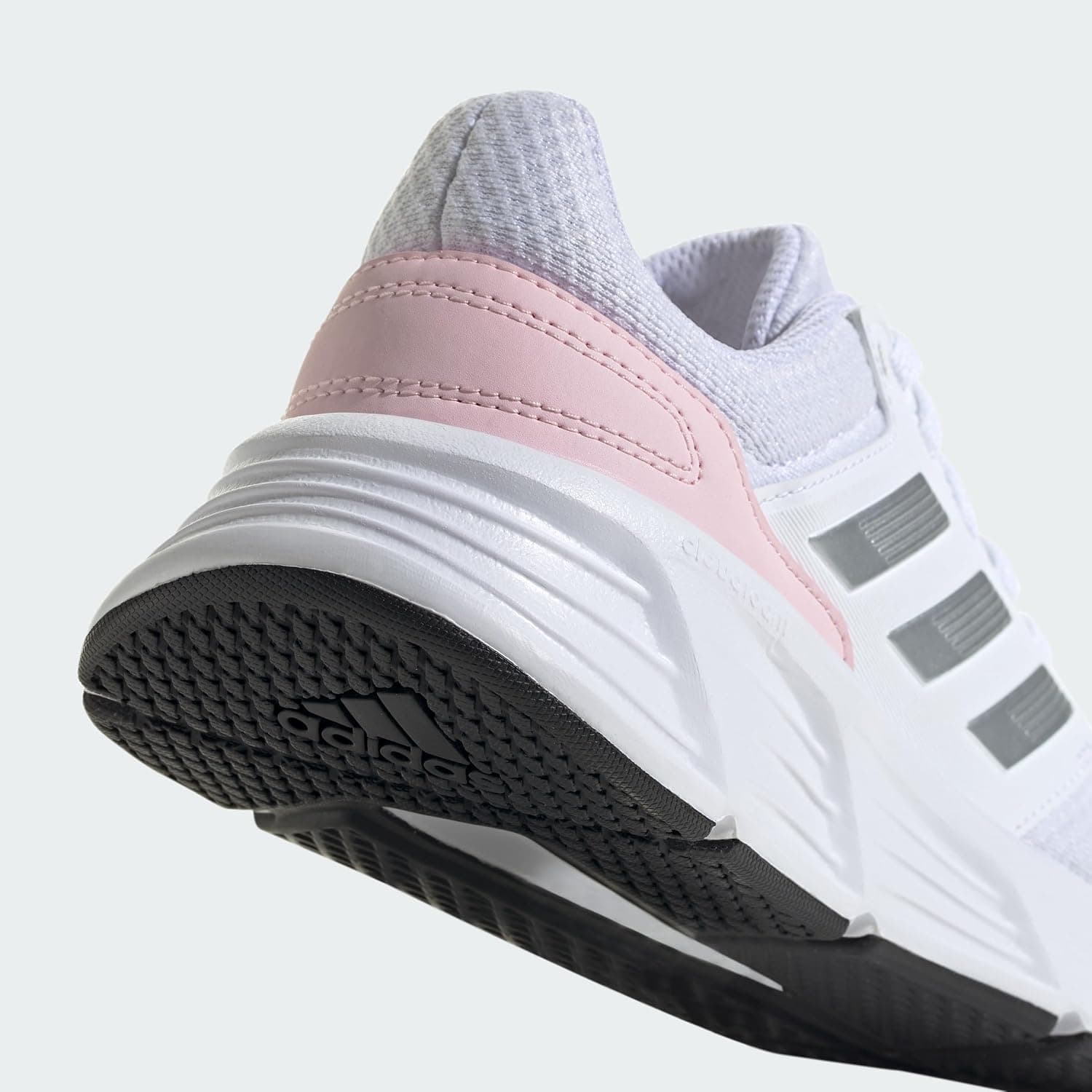 کفش زنانه adidas مدل Galaxy 6 کفش زنانه adidas مدل Galaxy 6